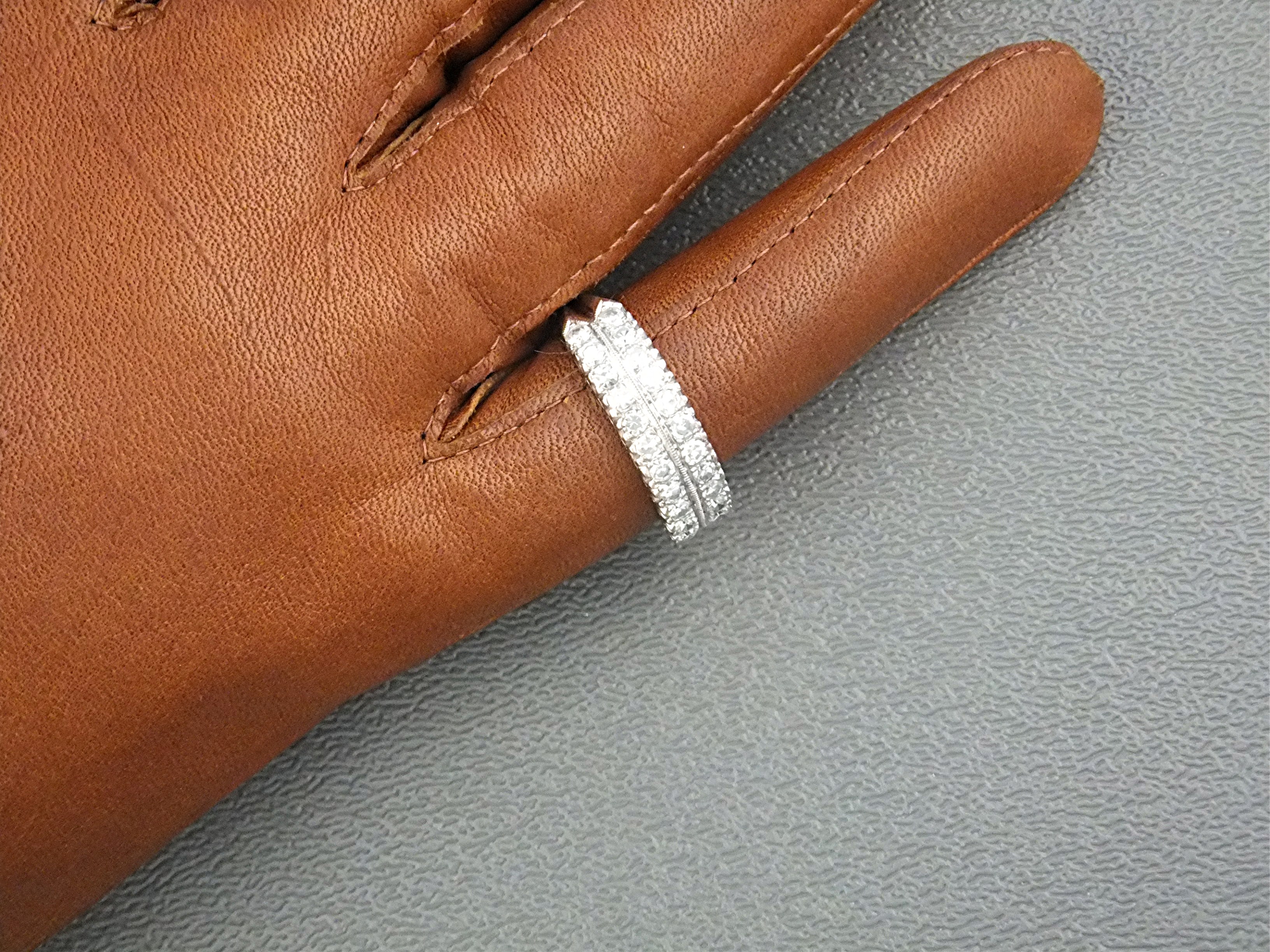 14K White Gold 22 Diamonds Anniversary Band Ring