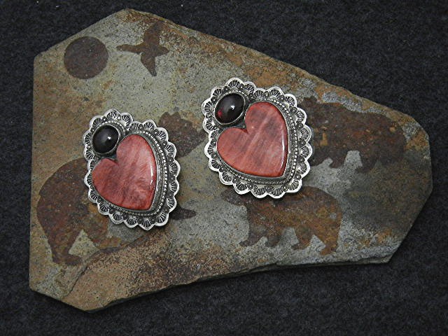 David Troutman Sterling Silver Spiny Oyster Garnet Clip