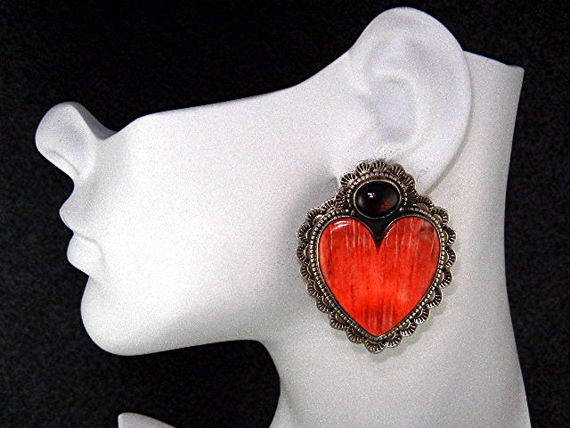 David Troutman Sterling Silver Spiny Oyster Garnet Clip