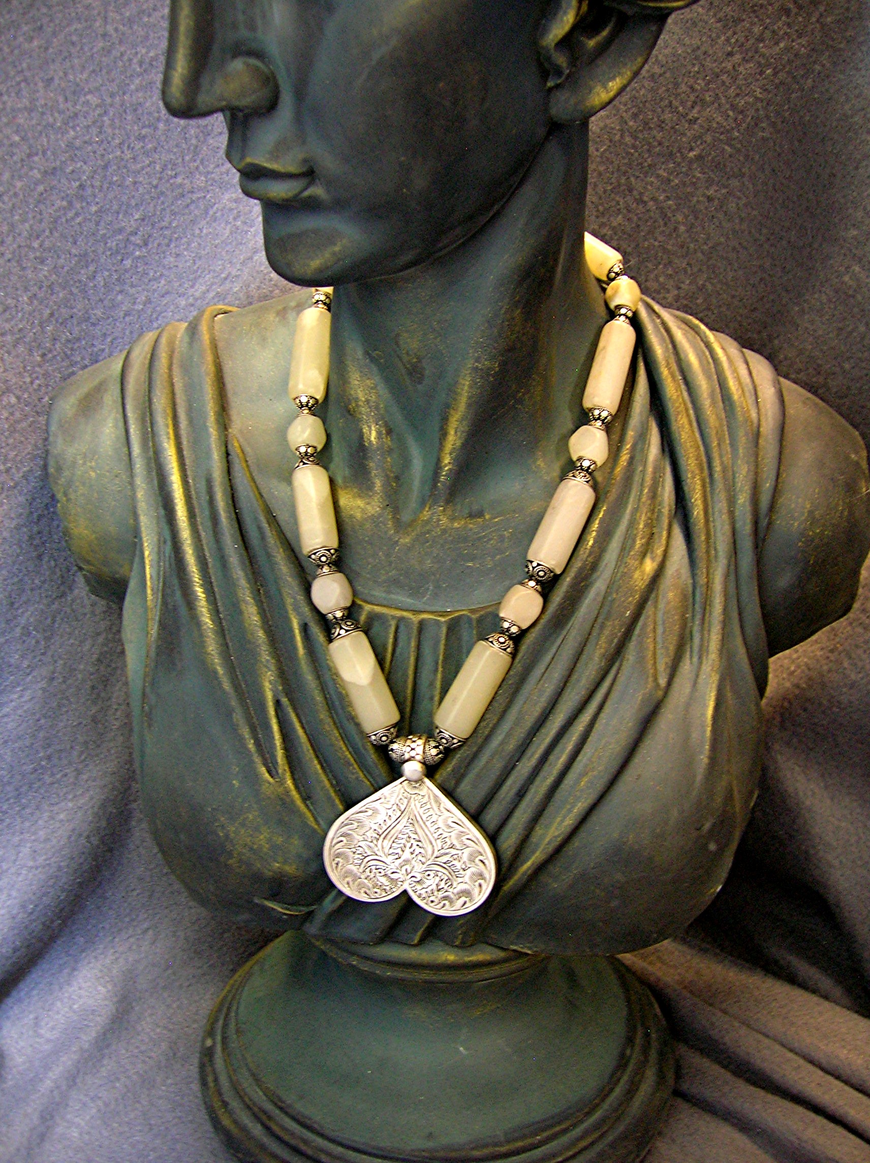 Sterling Silver Heart White Jade Silver Beads Necklace
