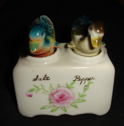 Nodder Duck  Shaker Set