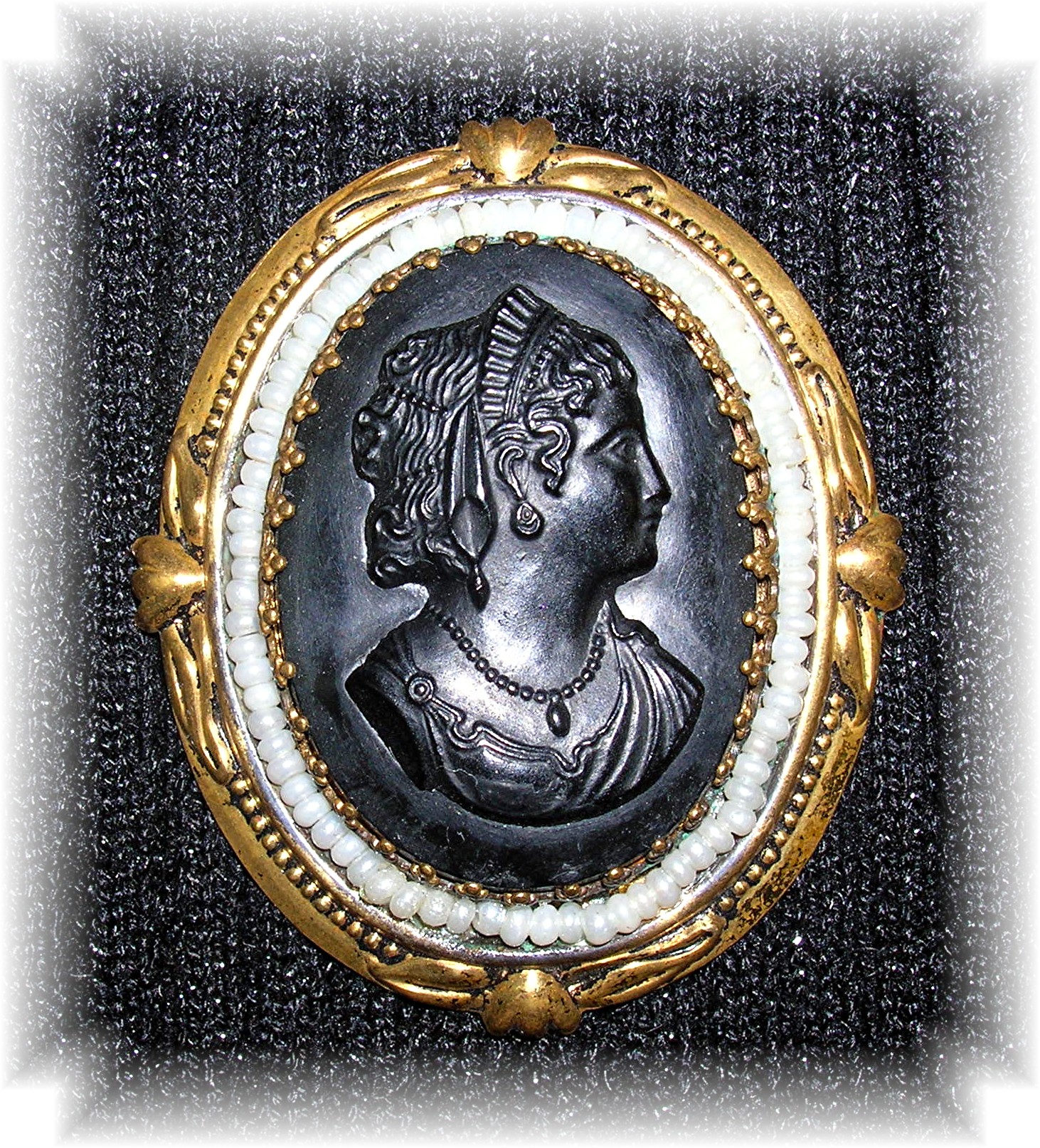 Black Celluloid Pearl and Goldtone Cameo Brooch Pin