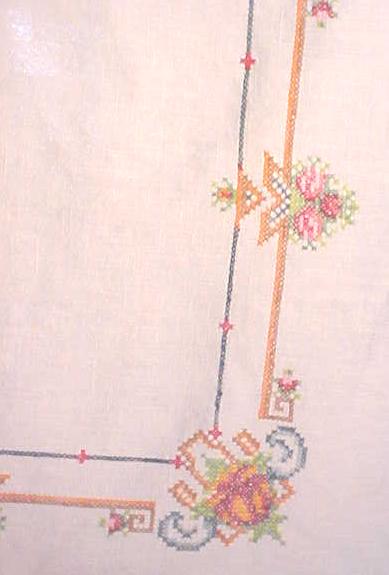 Table Topper Floral Embroidered Linen Fancy