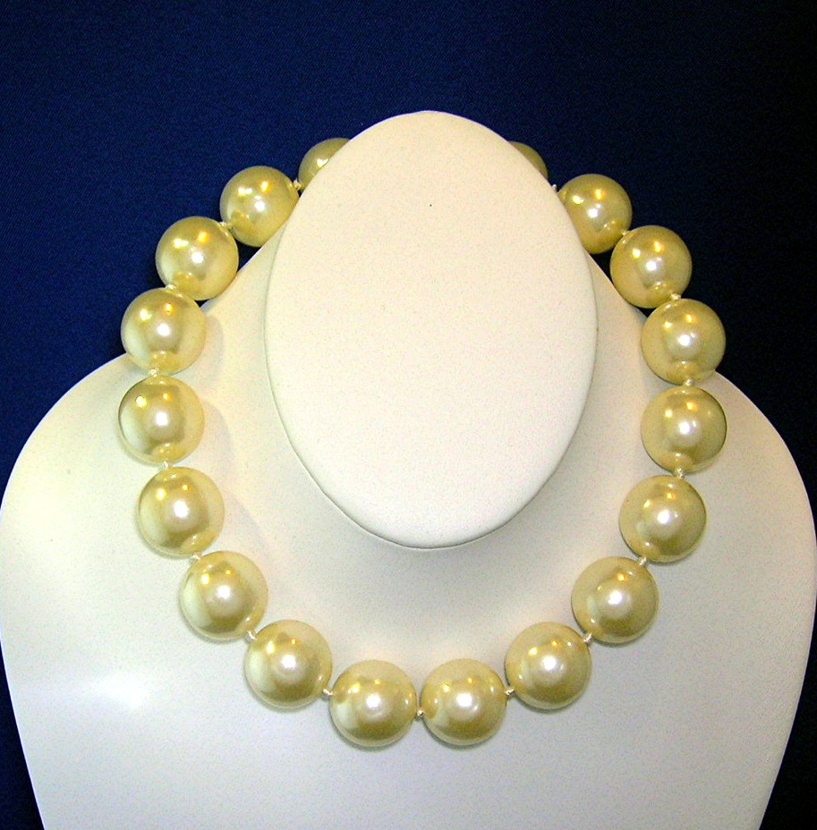 Necklace, Faux Pearls, 16 Inches  3/4 Inch Faux Pearls