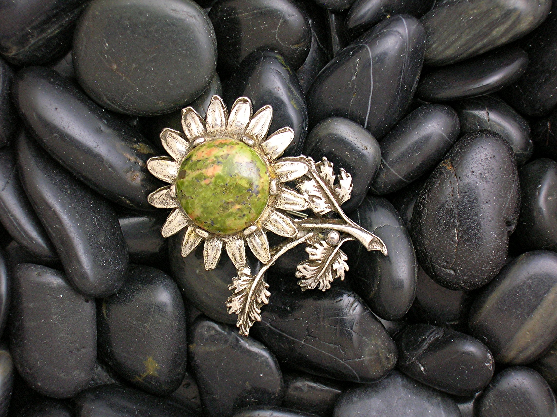 Old Silvertone Flower Pin Brooch