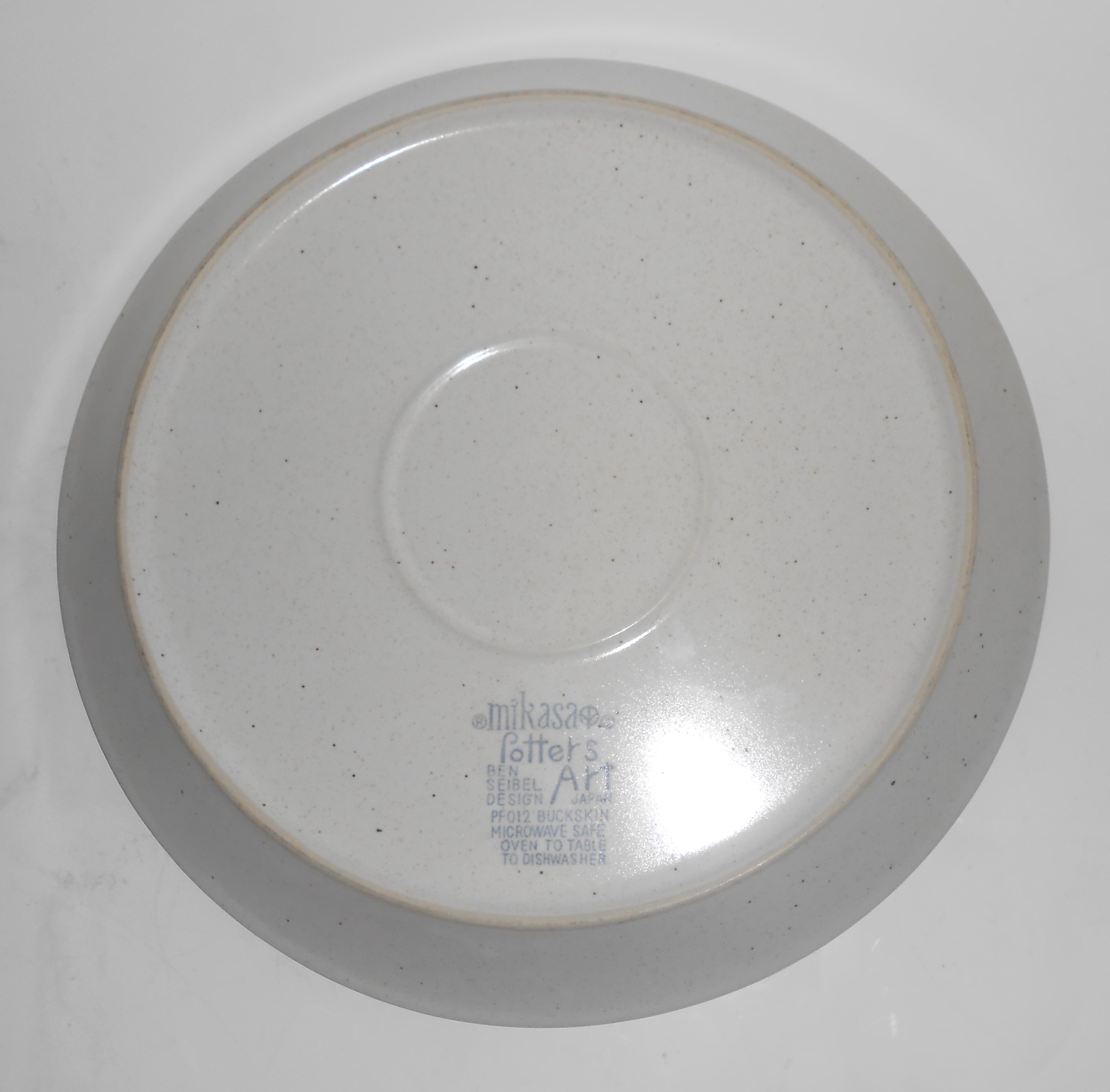Mikasa China Pottery Potters Art Buckskin Dinner Plate