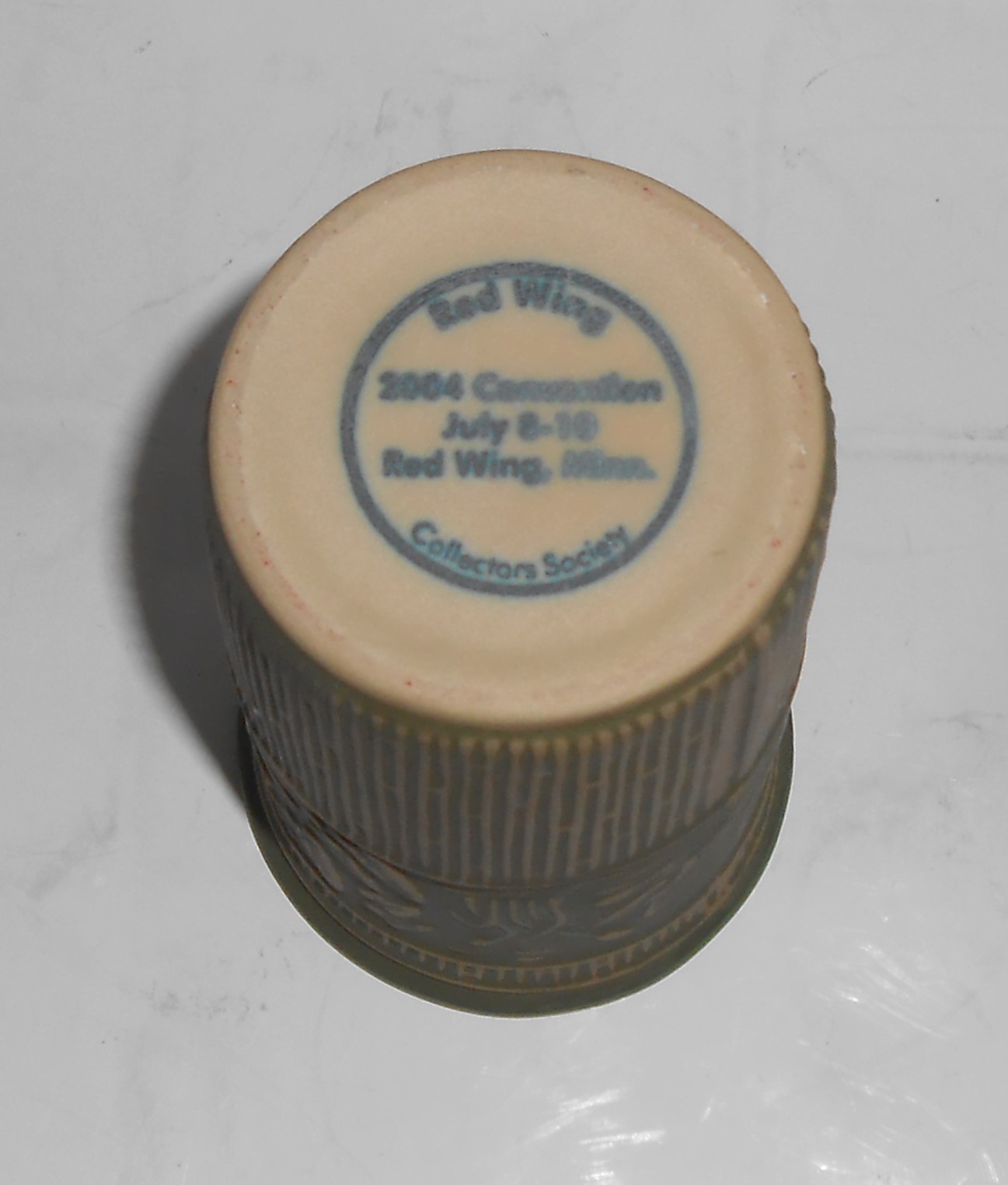 Red Wing Pottery 2004 Collector's Society Brushware Her