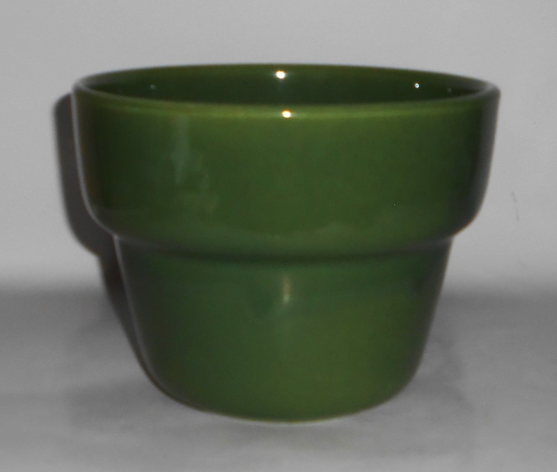 VINTAGE Bauer Pottery 6" Olive Green Flower Pot