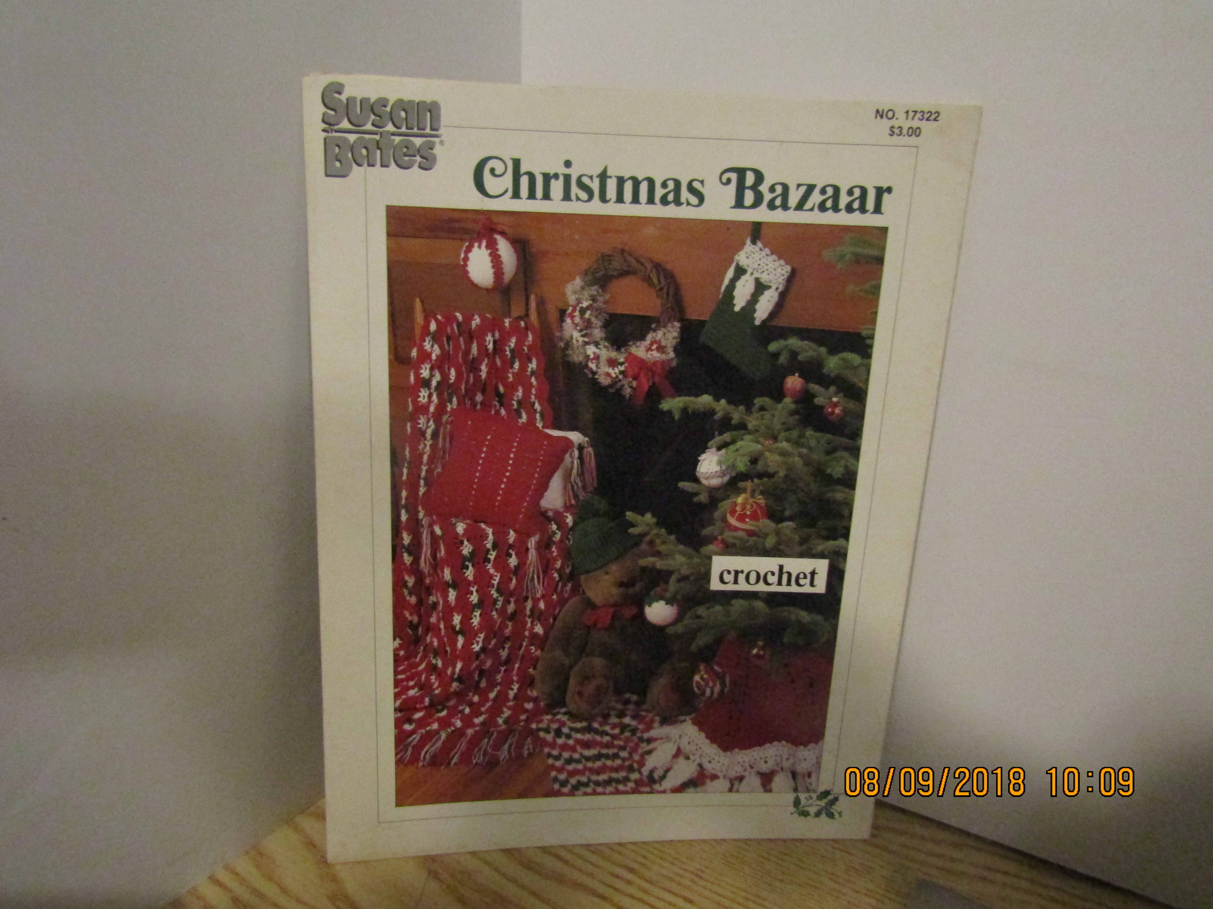 Susan Bates Christmas Bazaar  In Crochet #17322
