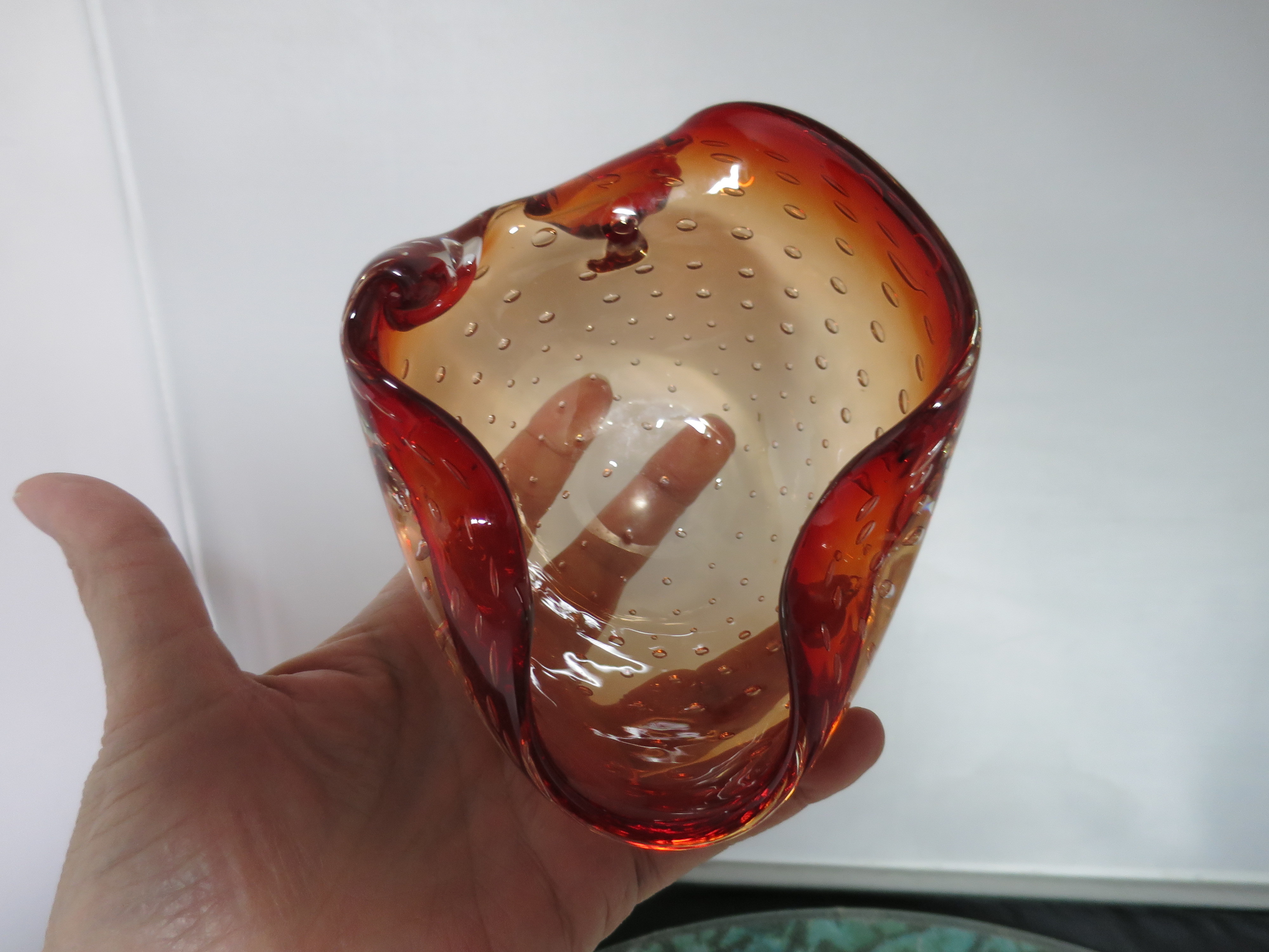 Murano Glass Cigar Ashtray Bowl with controlled air bubbles