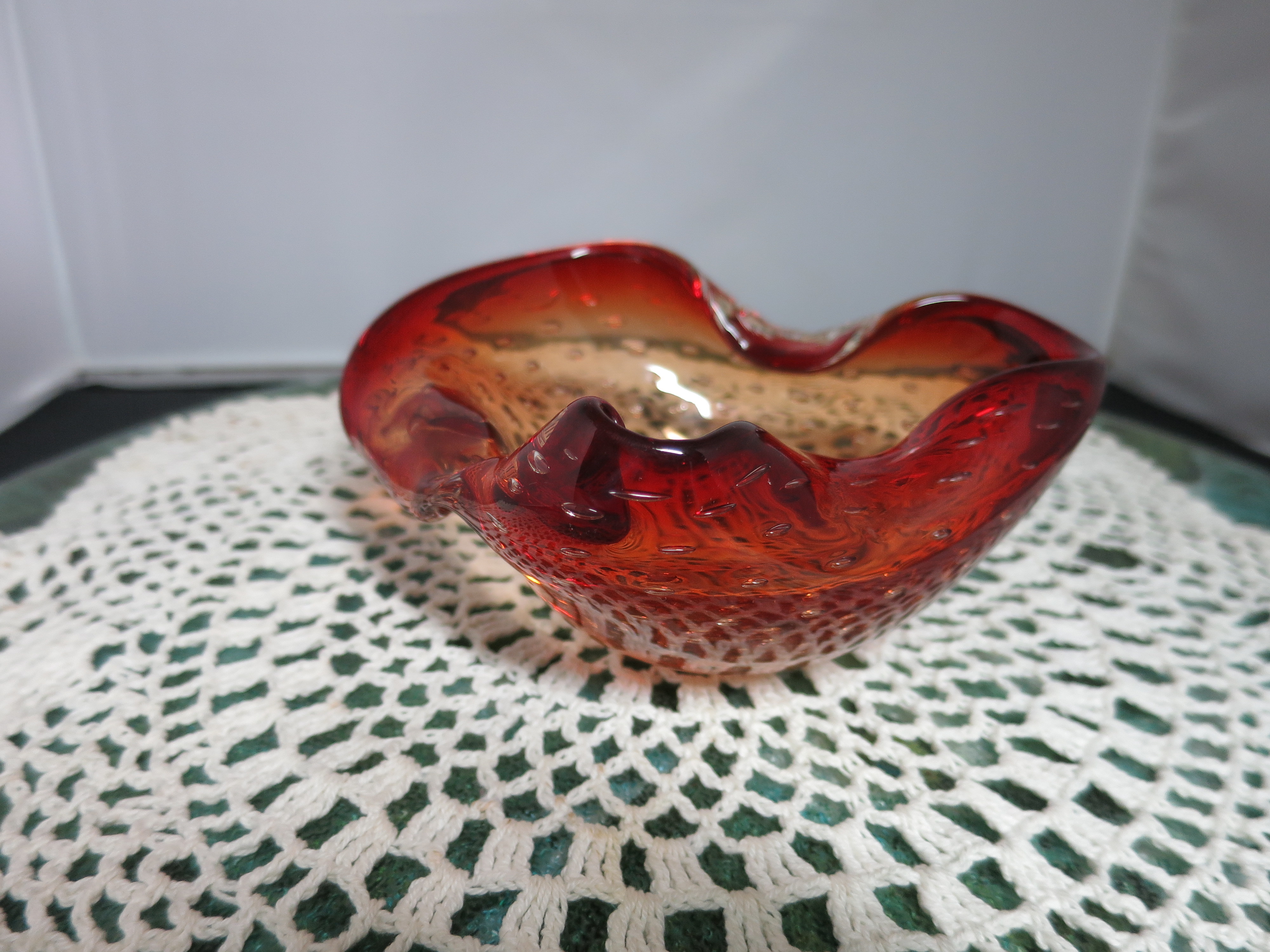 Murano Glass Cigar Ashtray Bowl with controlled air bubbles