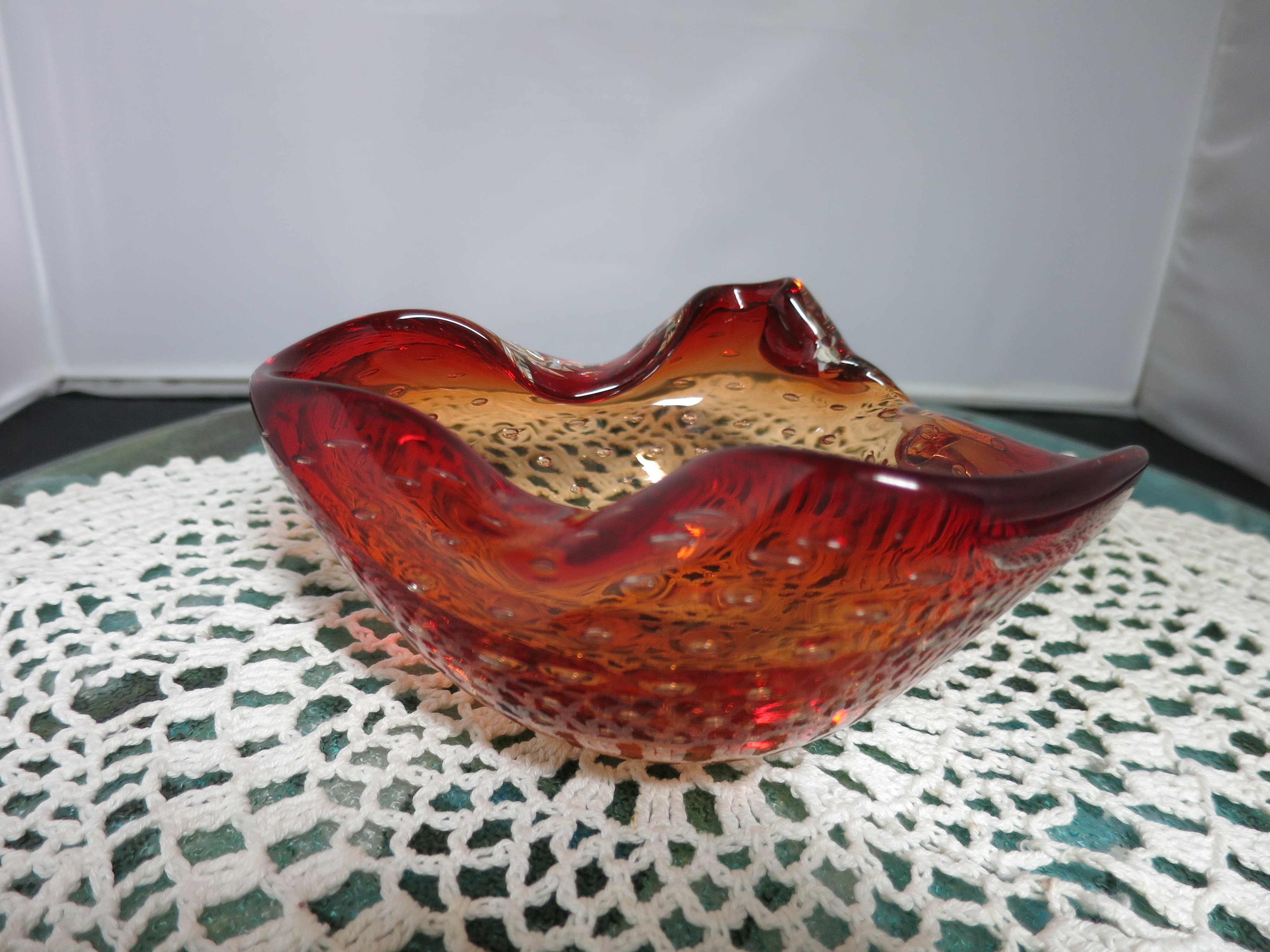 Murano Glass Cigar Ashtray Bowl with controlled air bubbles