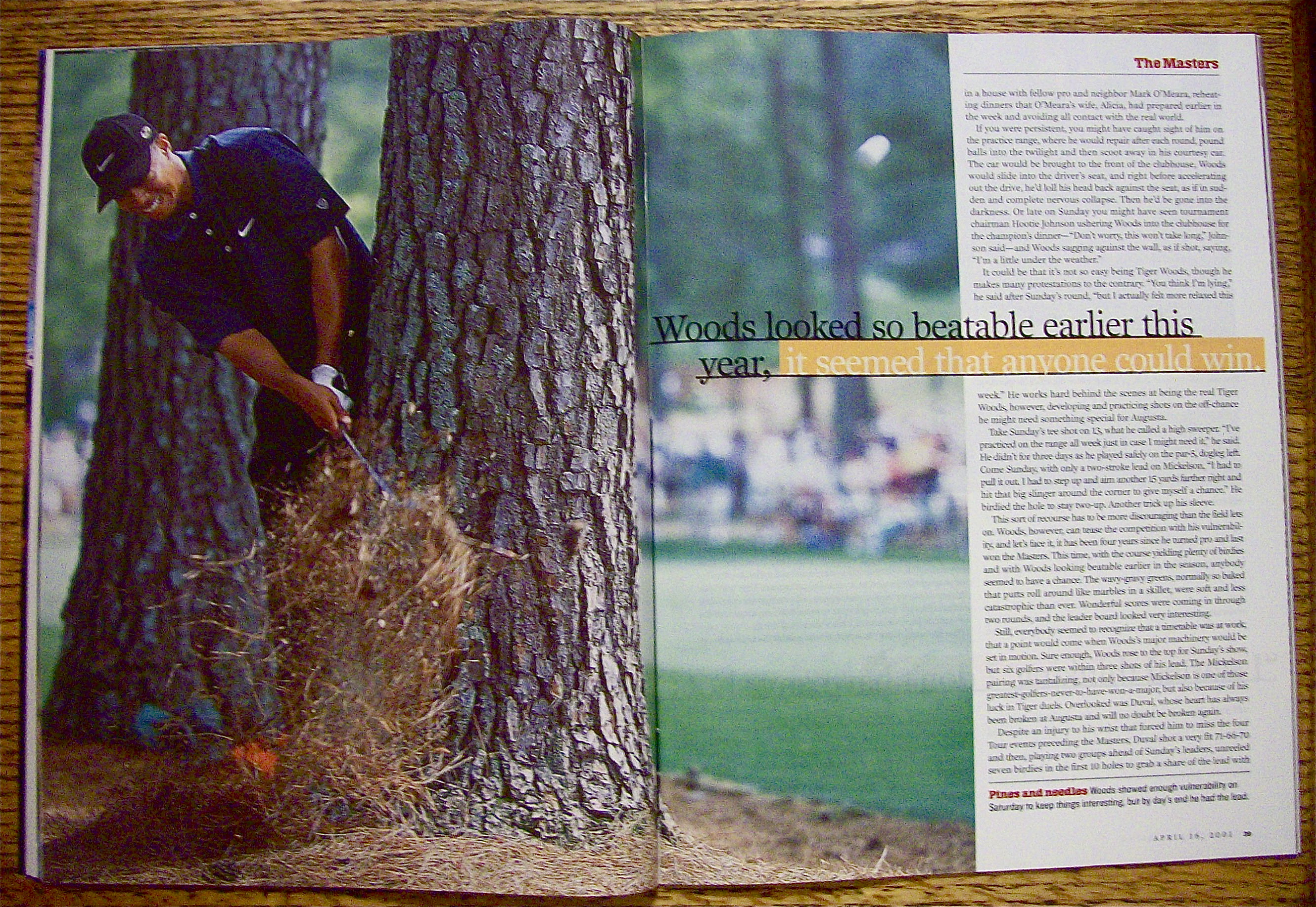 Sports Illustrated Magazine April 16, 2001 Tiger Woods