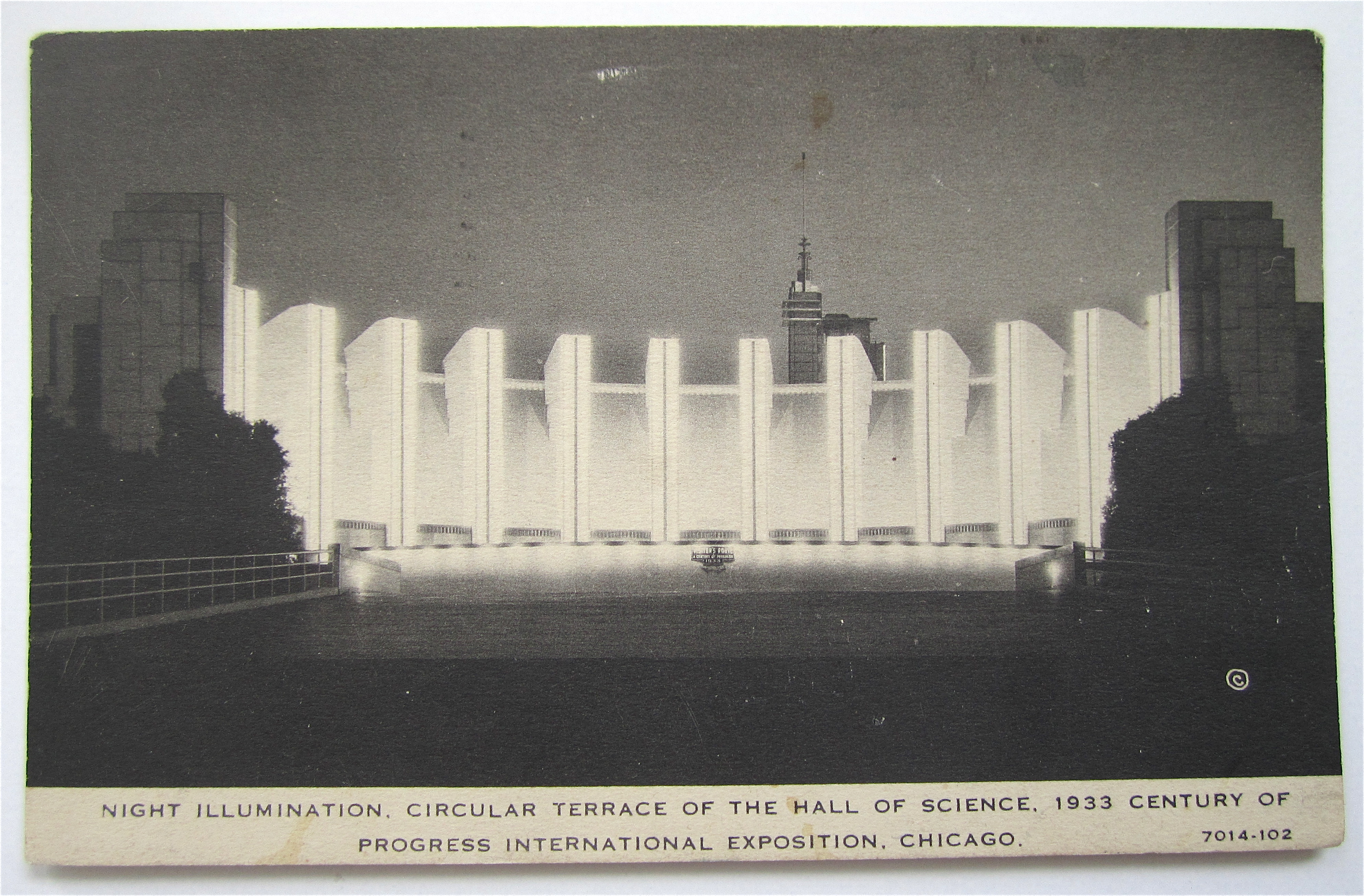 Circular Terrace Hall Of Science, Chicago Expo Postcard