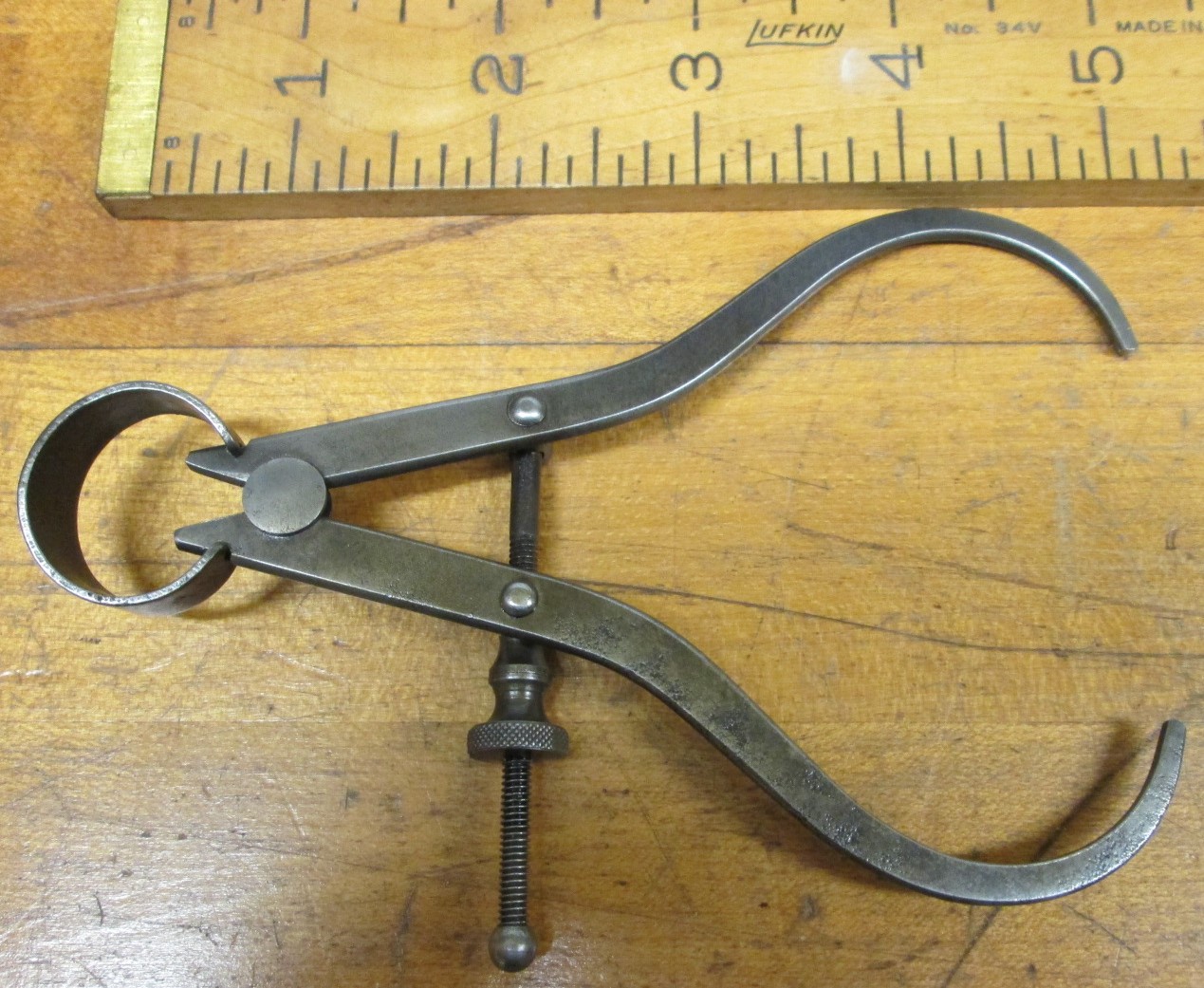 Sawyer Tool Co. Outside Spring Caliper 4 inch