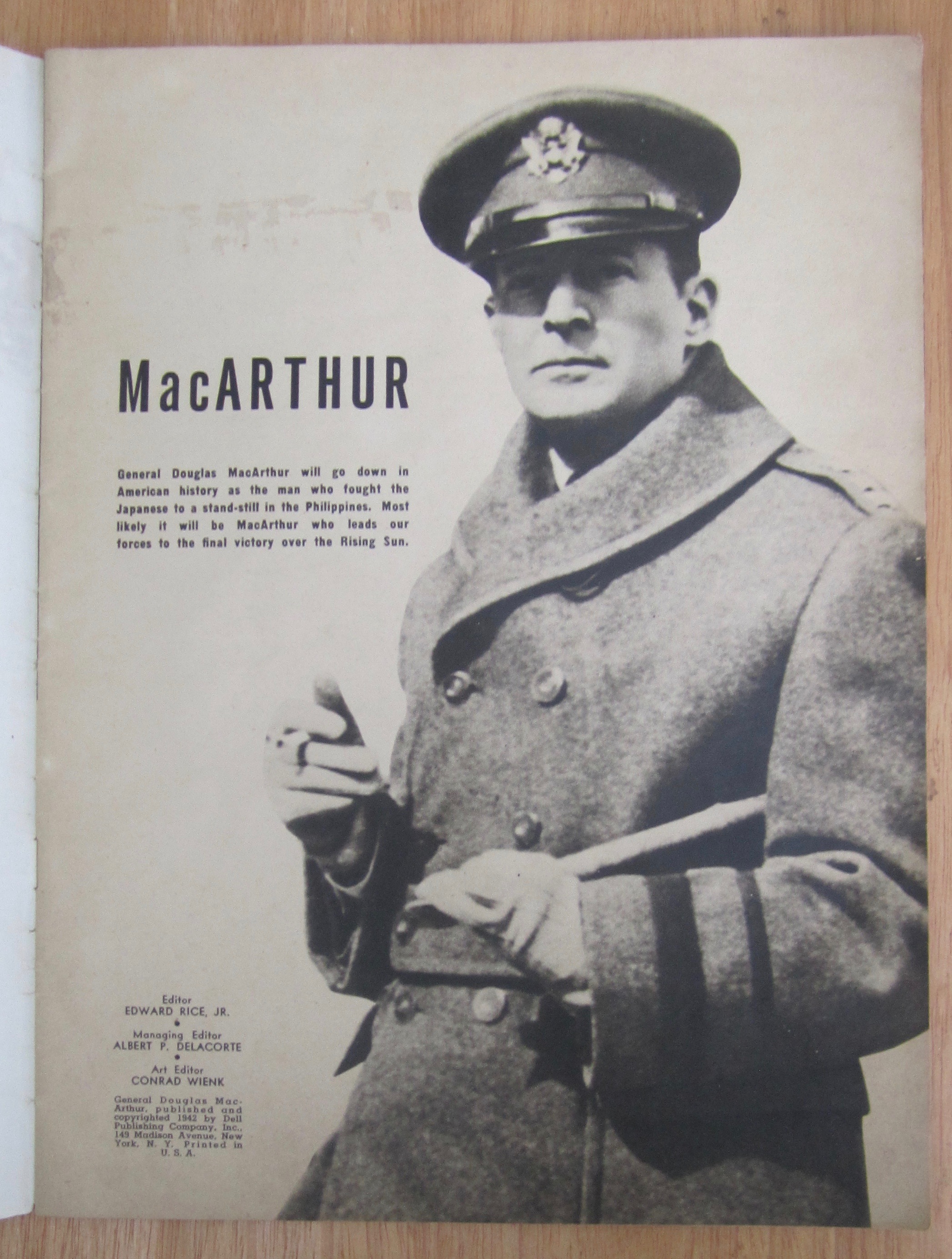 General Douglas Mac Arthur Magazine 1942 Life Story