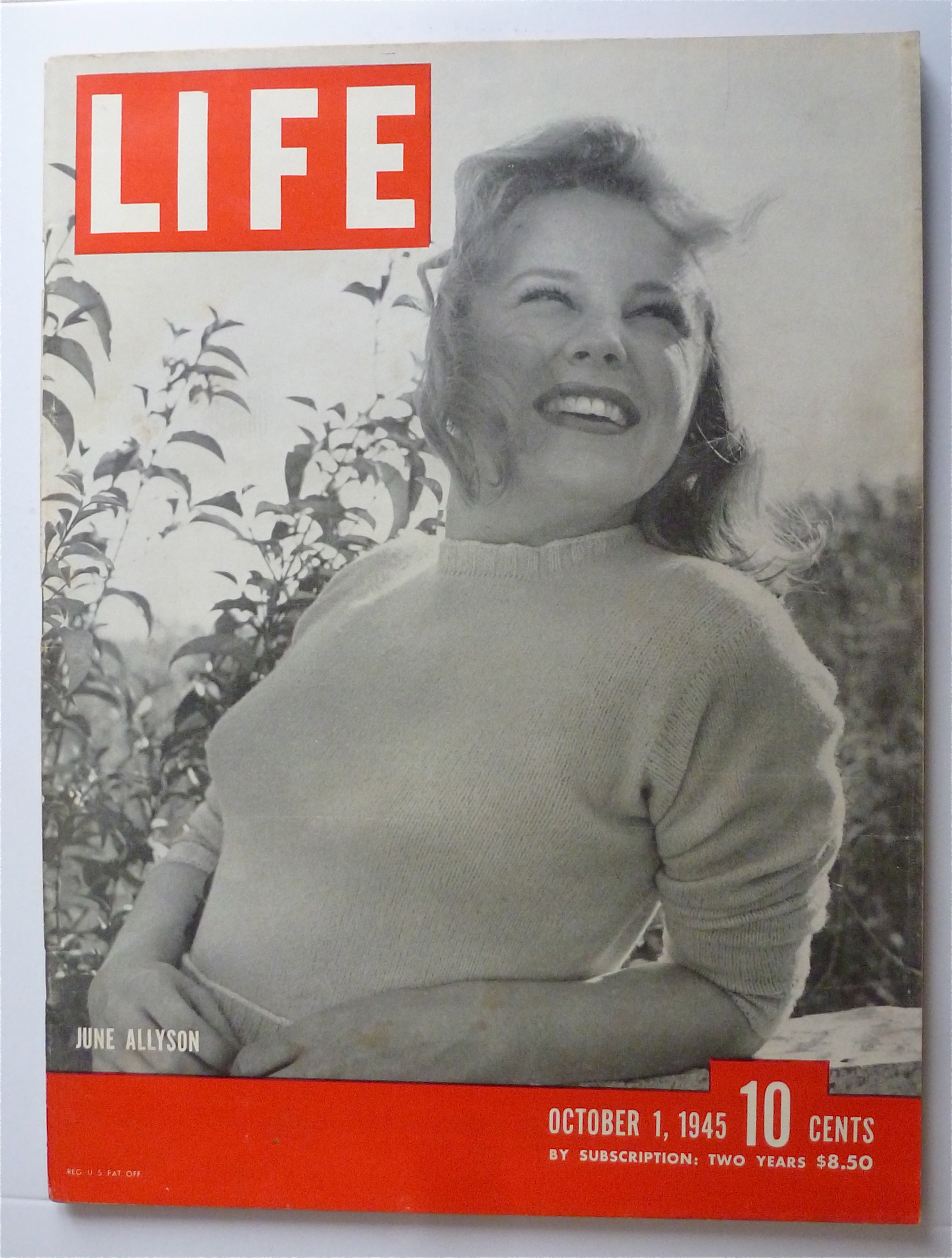 Life Magazine-October 1, 1945-June Allyson