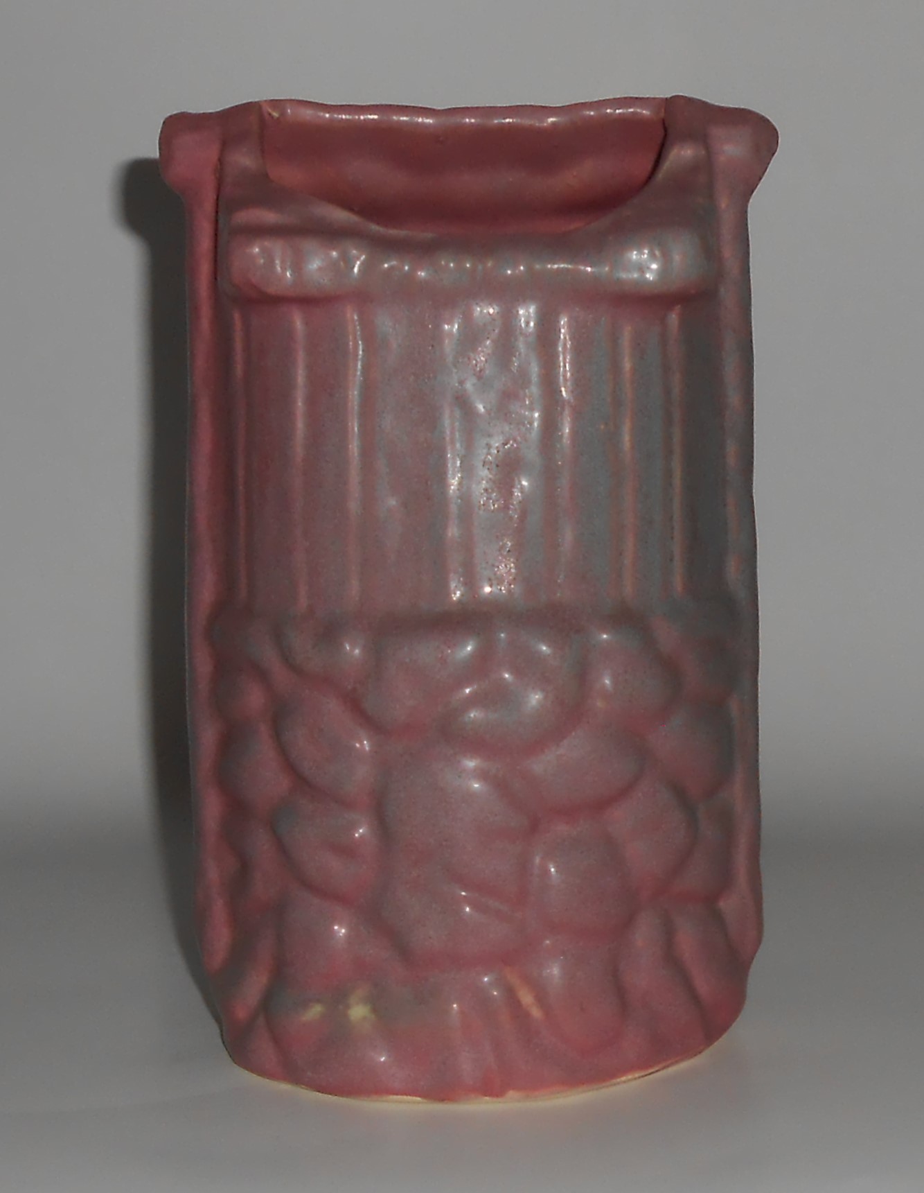 Niloak Pottery Ozark Dawn Wishing Well Planter