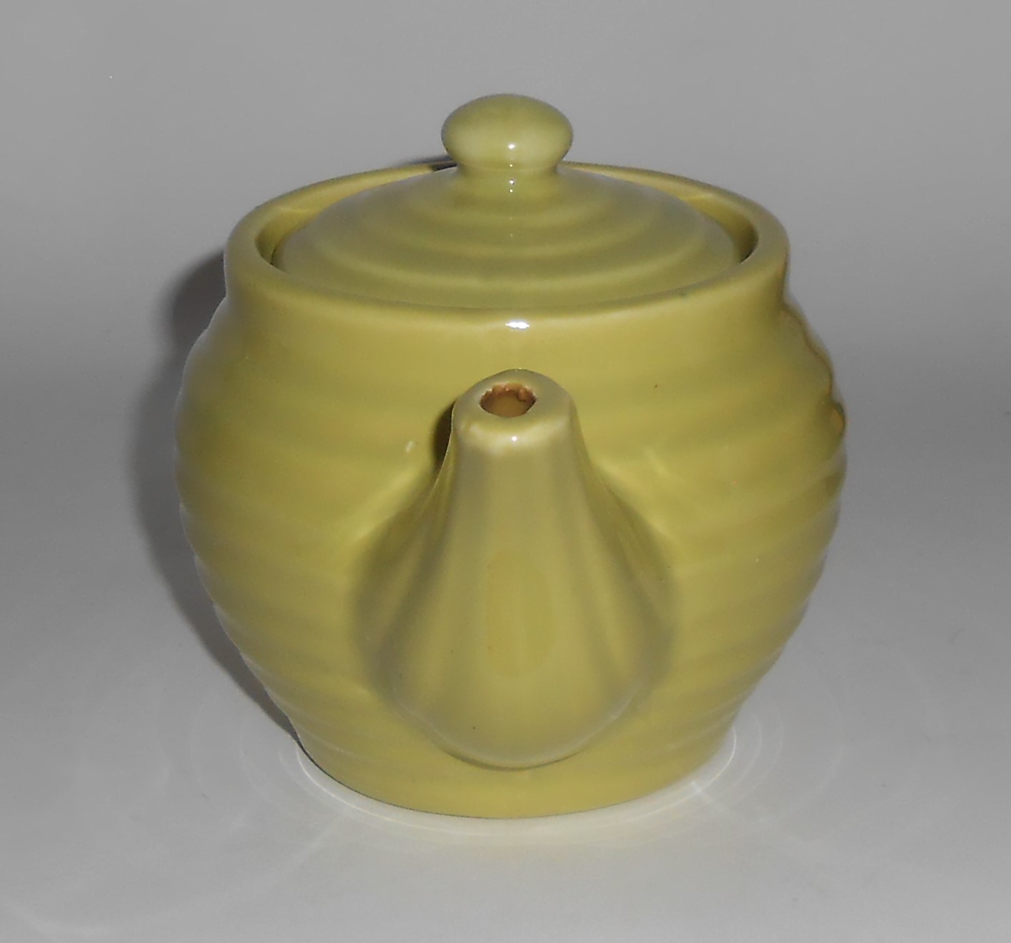 Bauer Pottery Ring Ware Chartreuse Individual Teapot