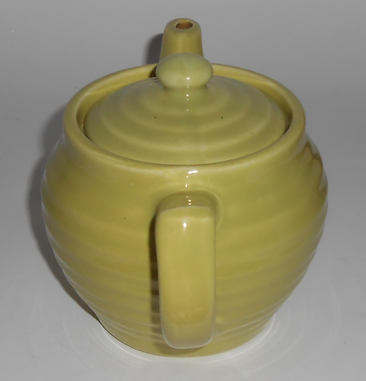 Bauer Pottery Ring Ware Chartreuse Individual Teapot