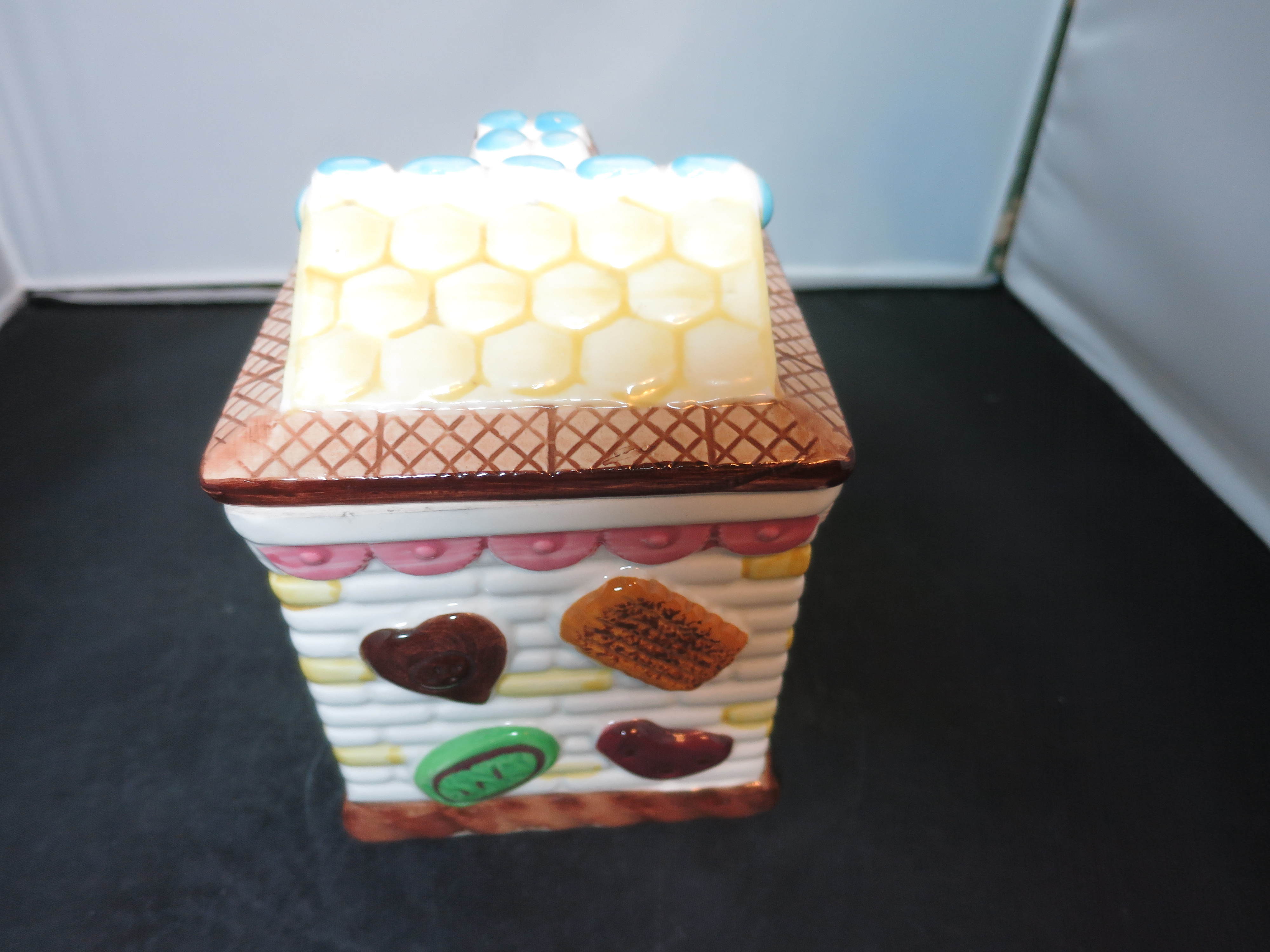 Cookie House Cookie Jar Biscuit Cracker Jar 1960s
