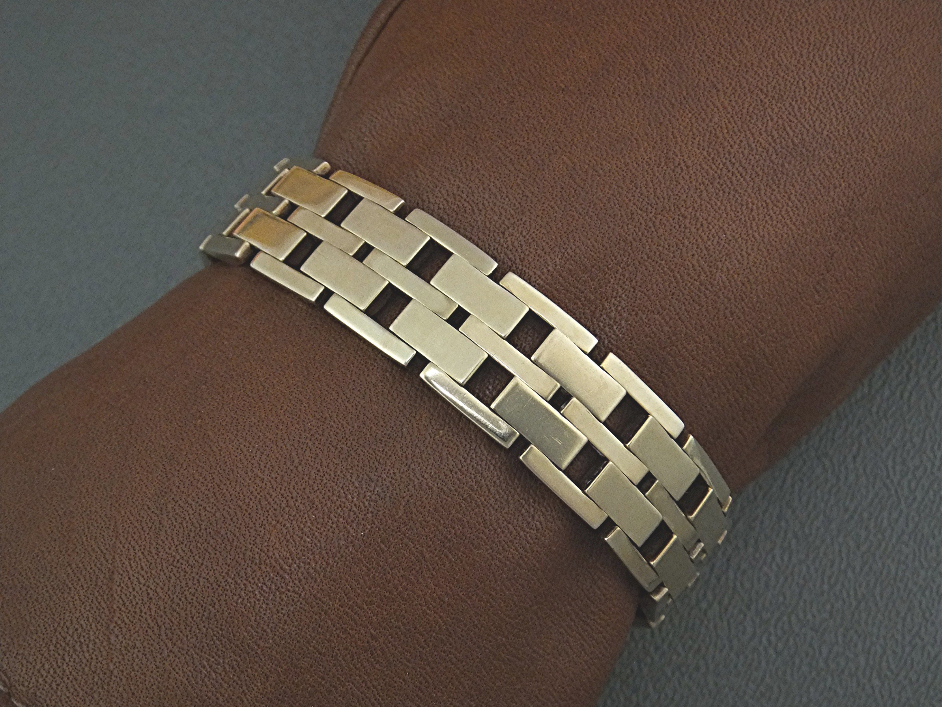 Bracelet 9ct European Gold Bracelet England LJM