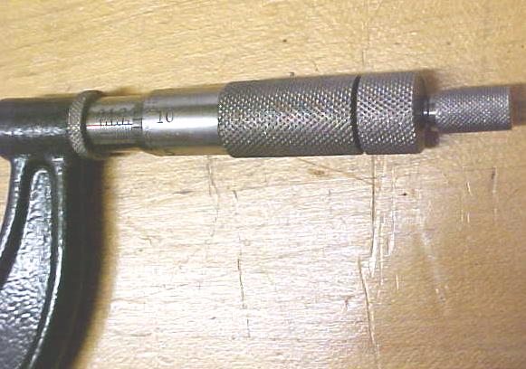 Lufkin No. 1943  Micrometer 2-3 inch