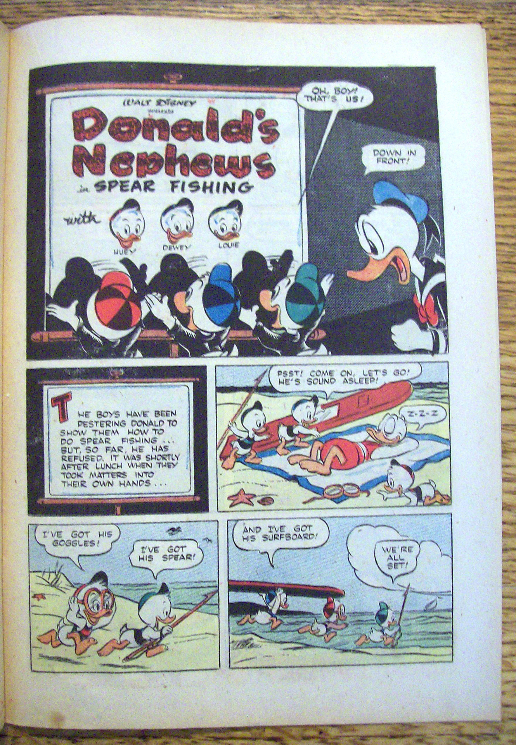 Walt Disney's Duck Album Comic #450 - 1952