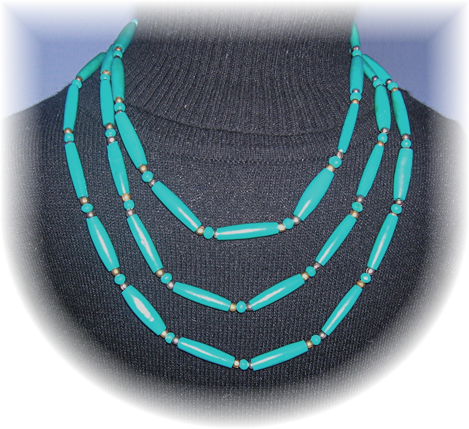 58 Inch Turquoise Wooden Flapper Beads