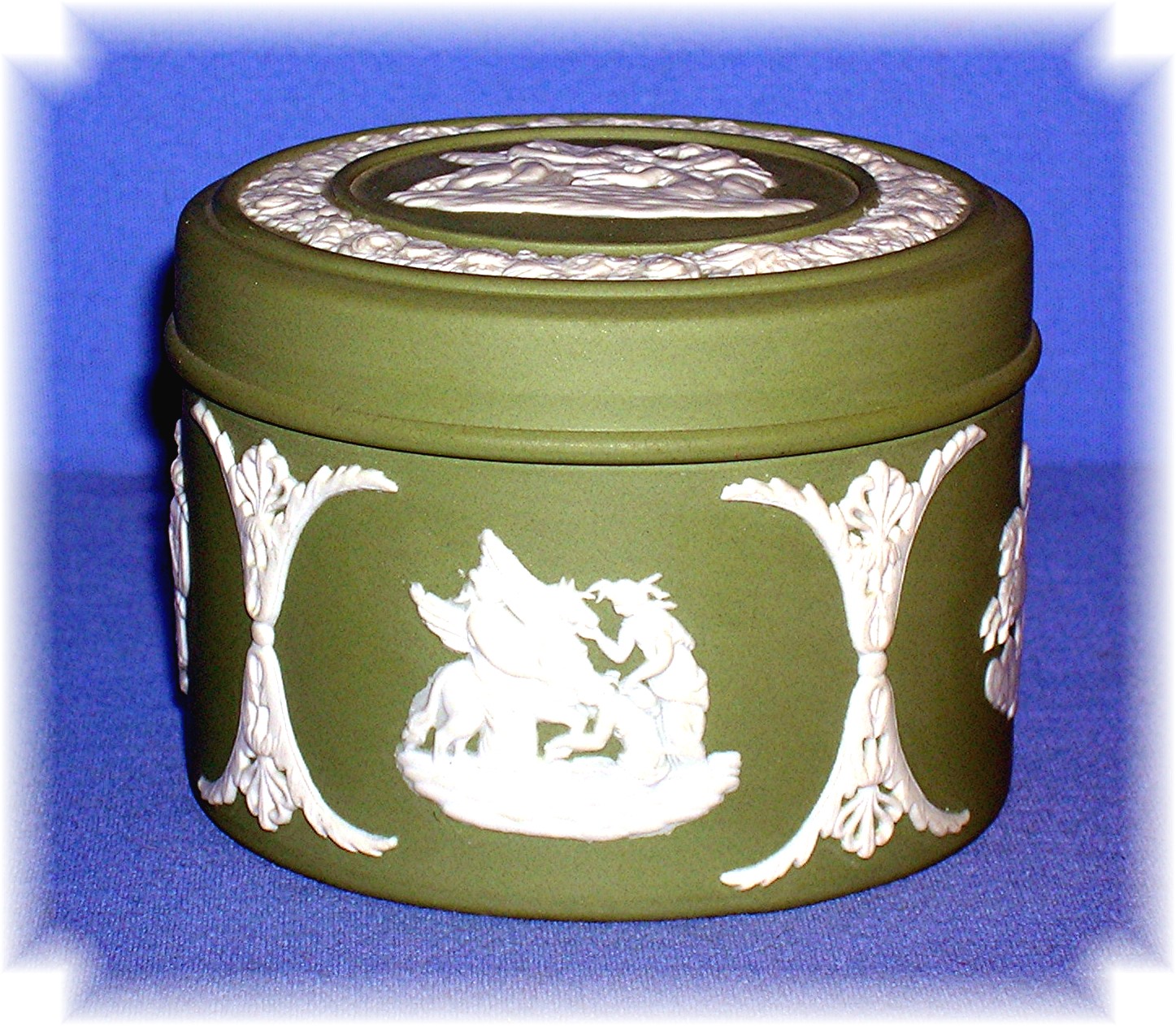 Discontinued Green Wedgewood Lidded Box