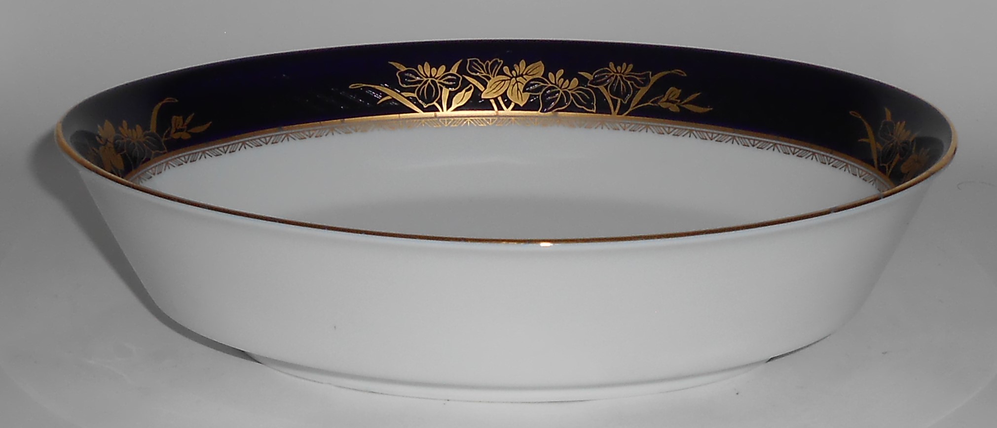 Noritake Porcelain China Mandalay Gold Vegetable Bowl
