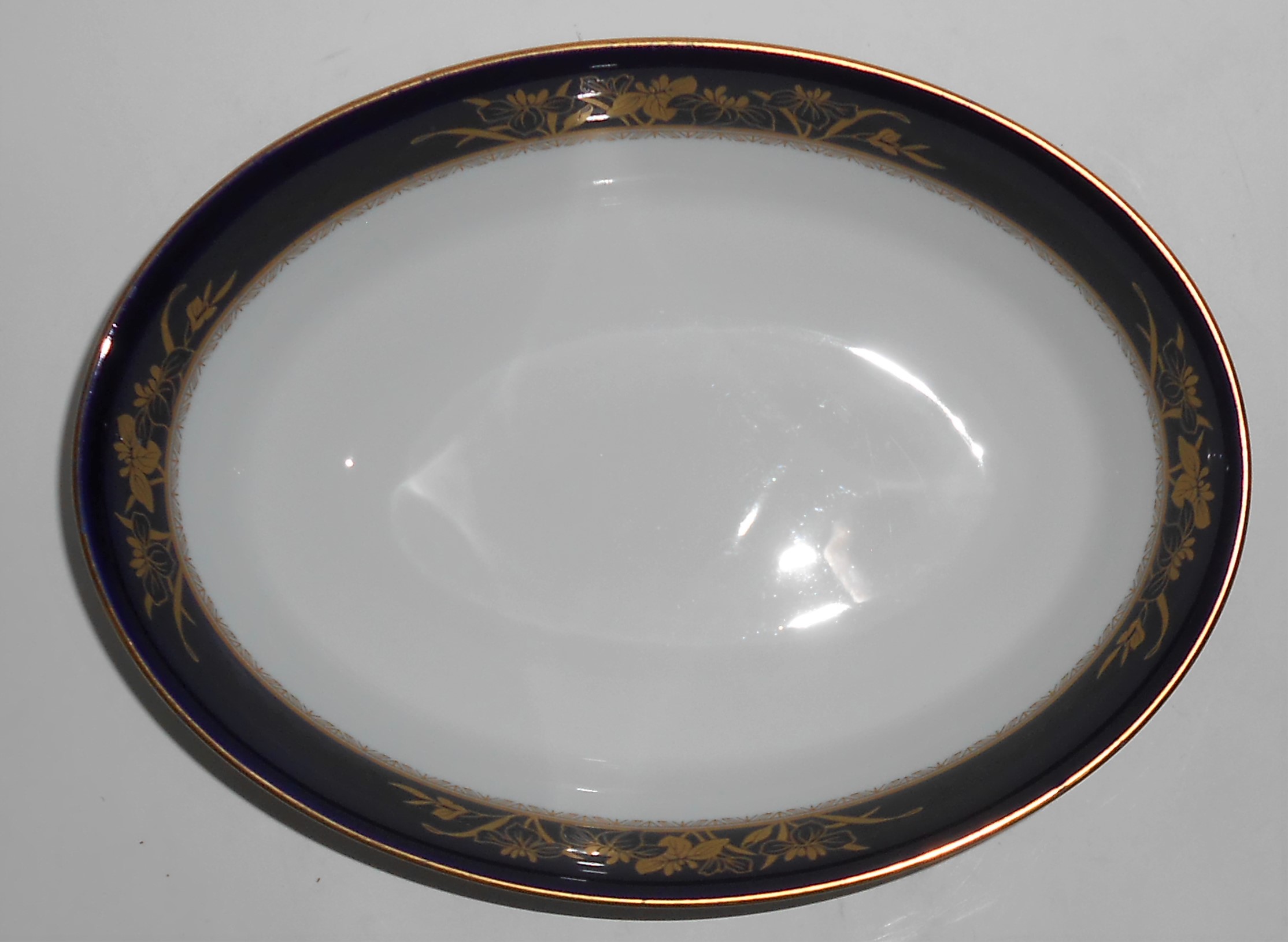 Noritake Porcelain China Mandalay Gold Vegetable Bowl