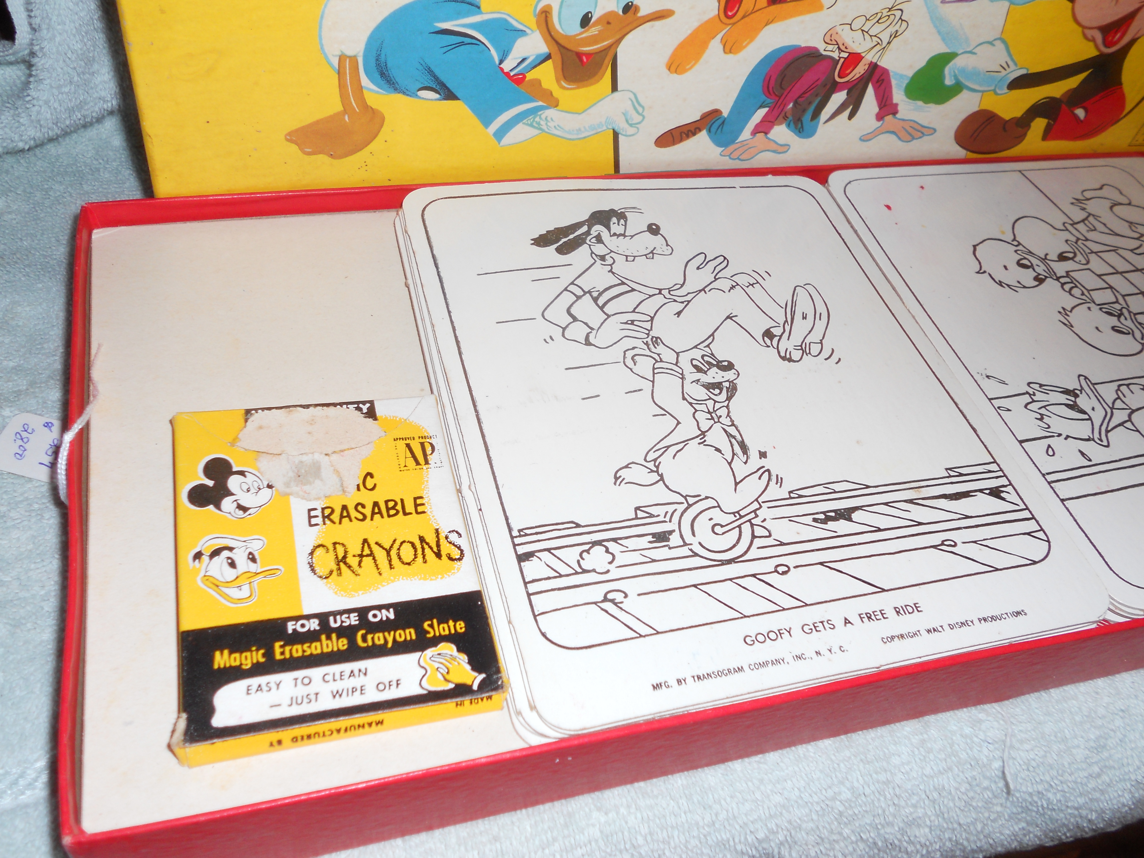 Disney Magic Erasable Pictures Set