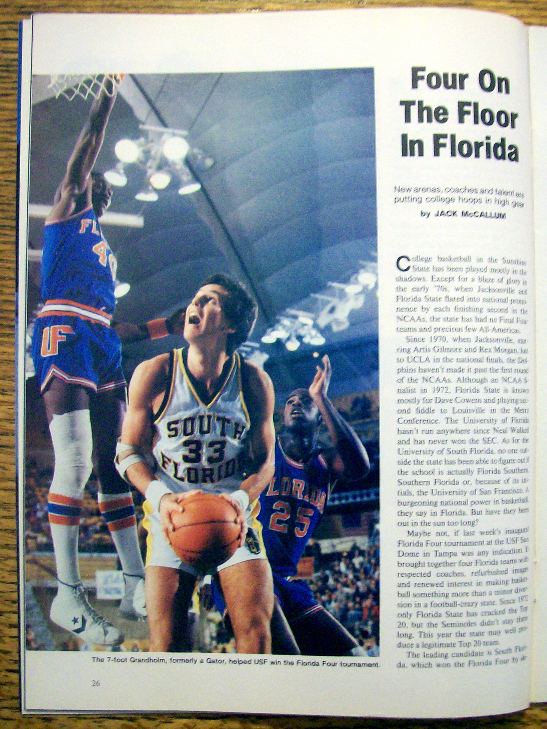 Sports Illustrated Magazine-Dec 14, 1981-C Collinsworth