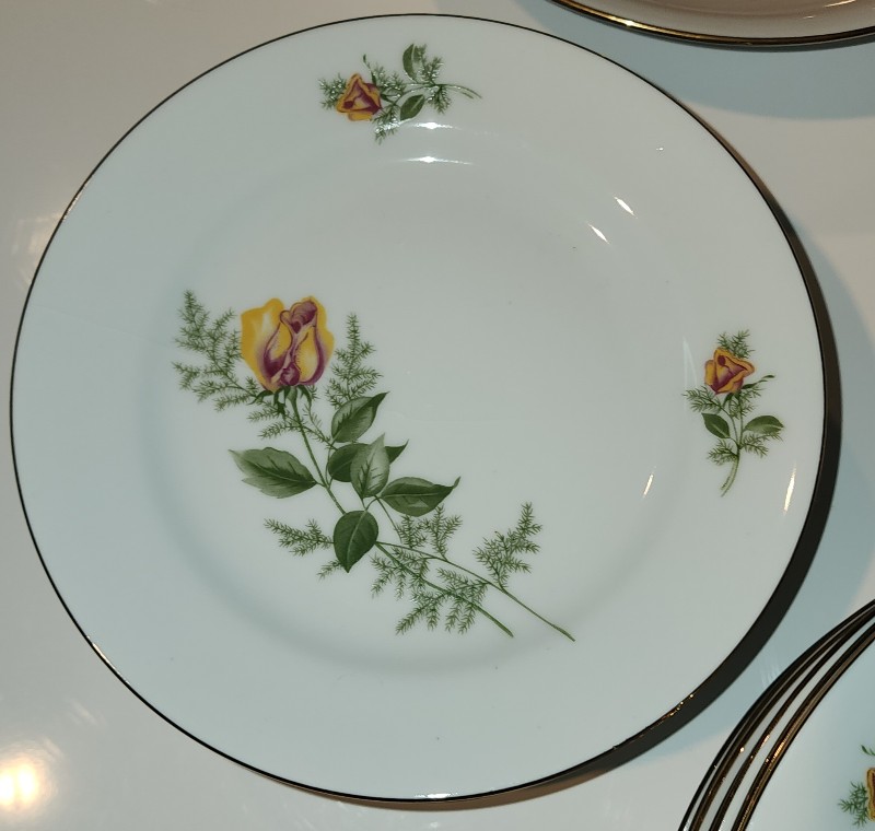 Vintage Kahla GDR East German Porcelain Dinnerware Set - Yellow Rose Pattern