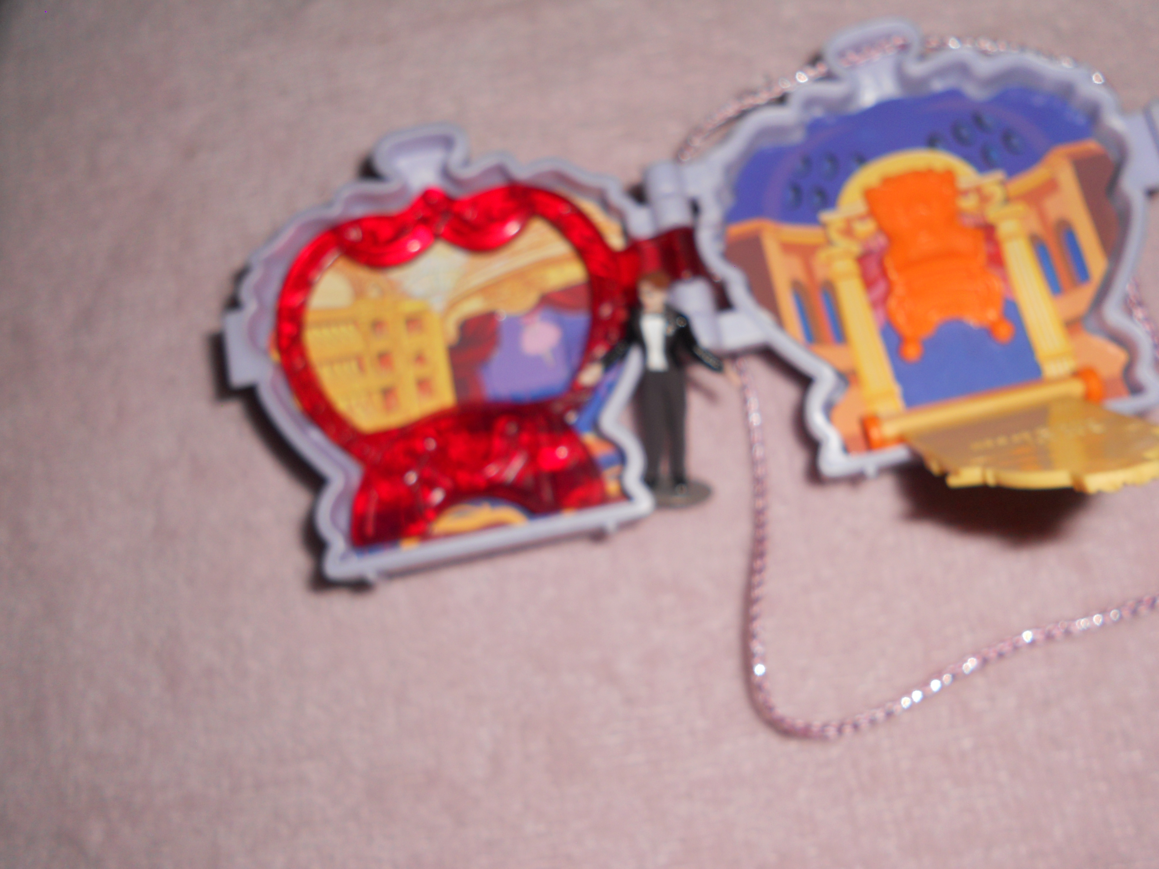 Disney Necklace Playset