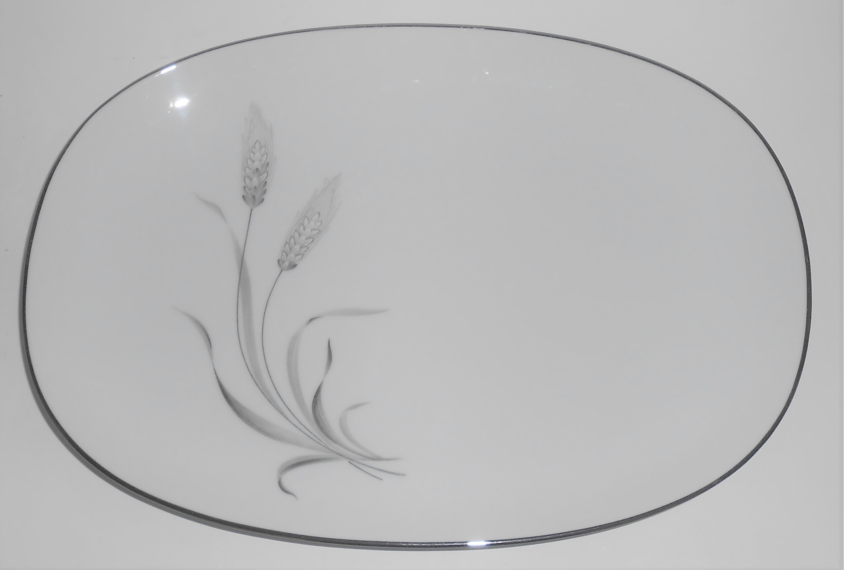 Noritake Porcelain China Prosperity 6841 w/Platinum Pla