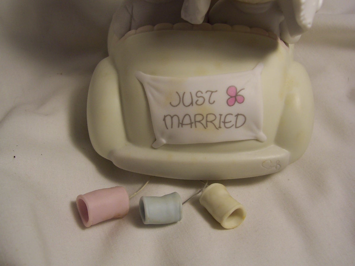 Precious Moments Figurine Wishing You Roads