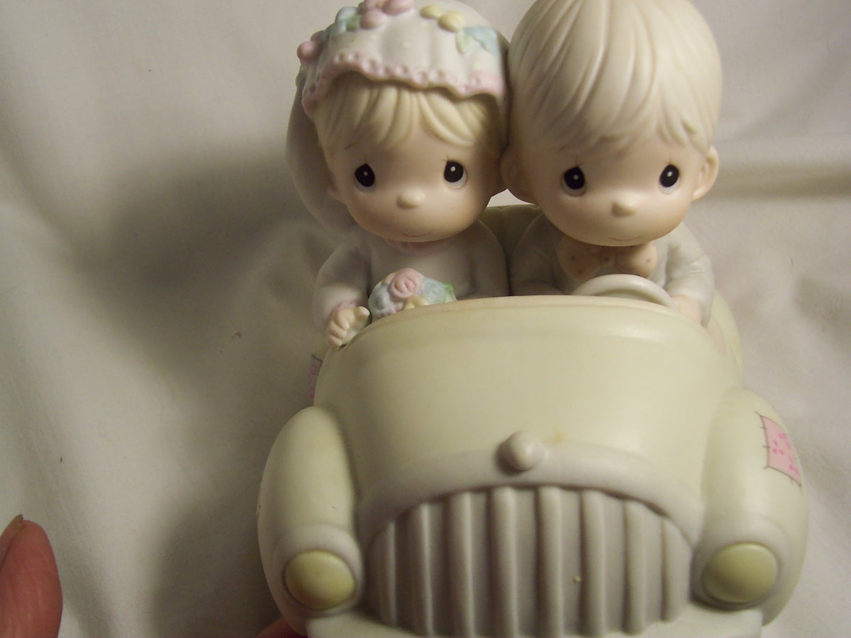 Precious Moments Figurine Wishing You Roads