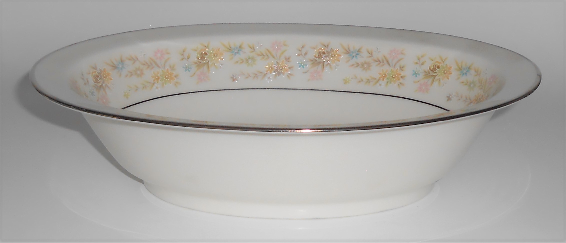 Noritake Ivory China Blossom Time Vegetable Bowl