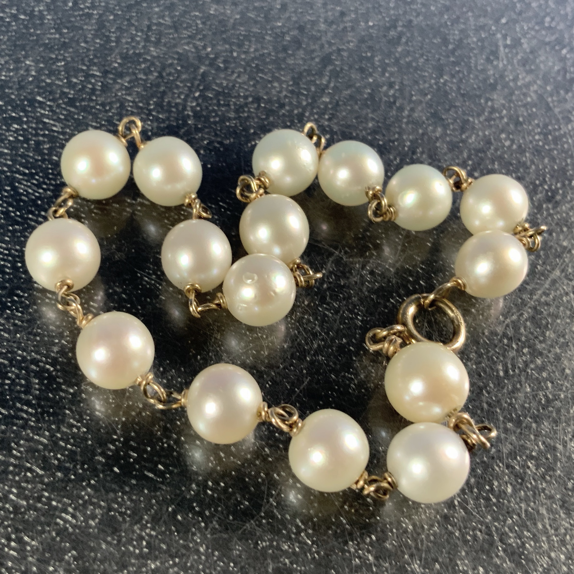 14K Yellow Gold 7mm Pearls Bracelet 7 3/4 Inch