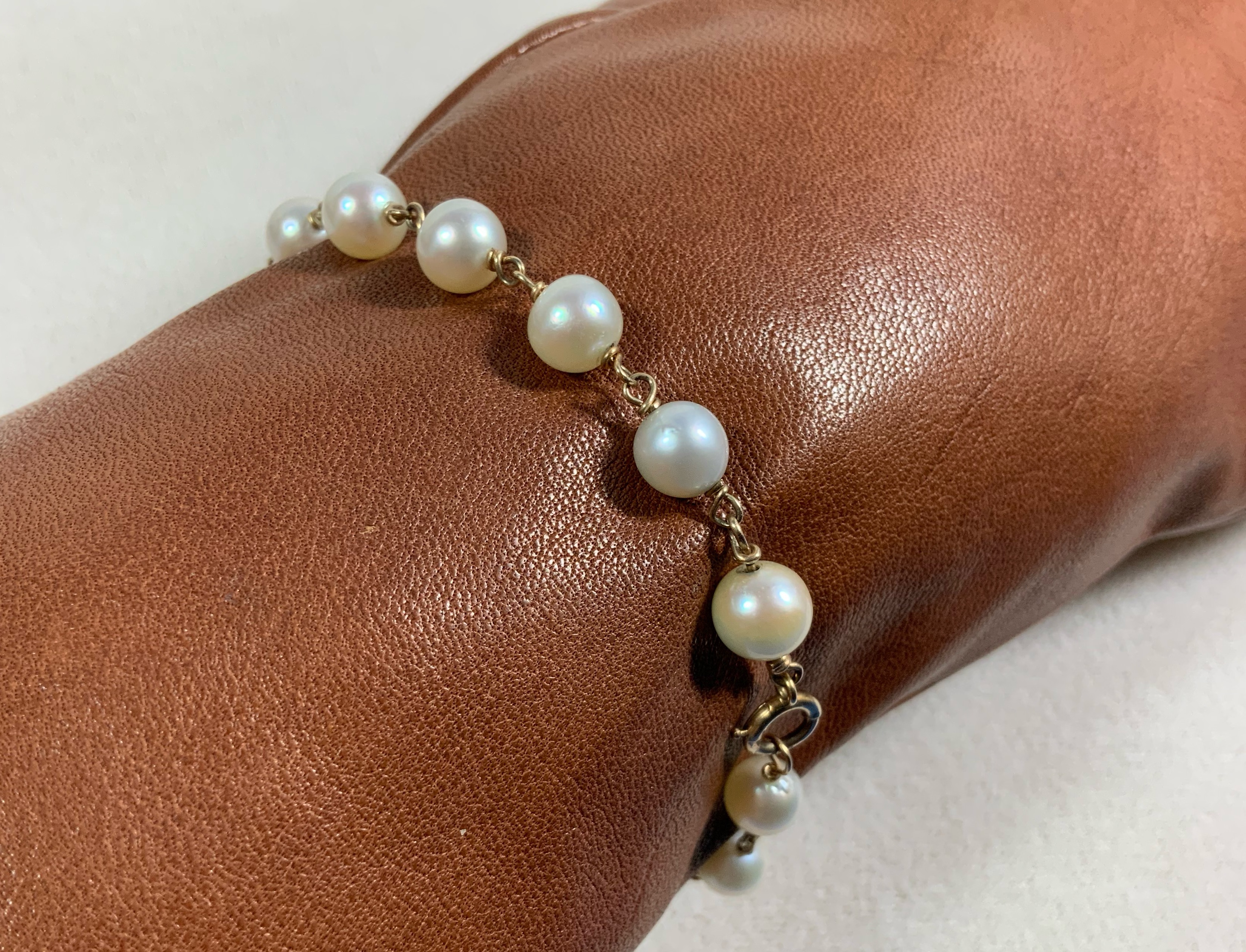 14K Yellow Gold 7mm Pearls Bracelet 7 3/4 Inch
