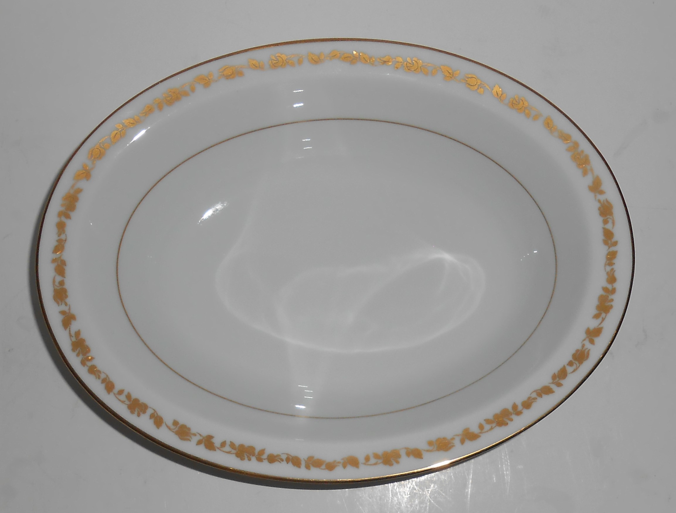Noritake Bone China 6522 New Charm Oval Vegetable Bowl