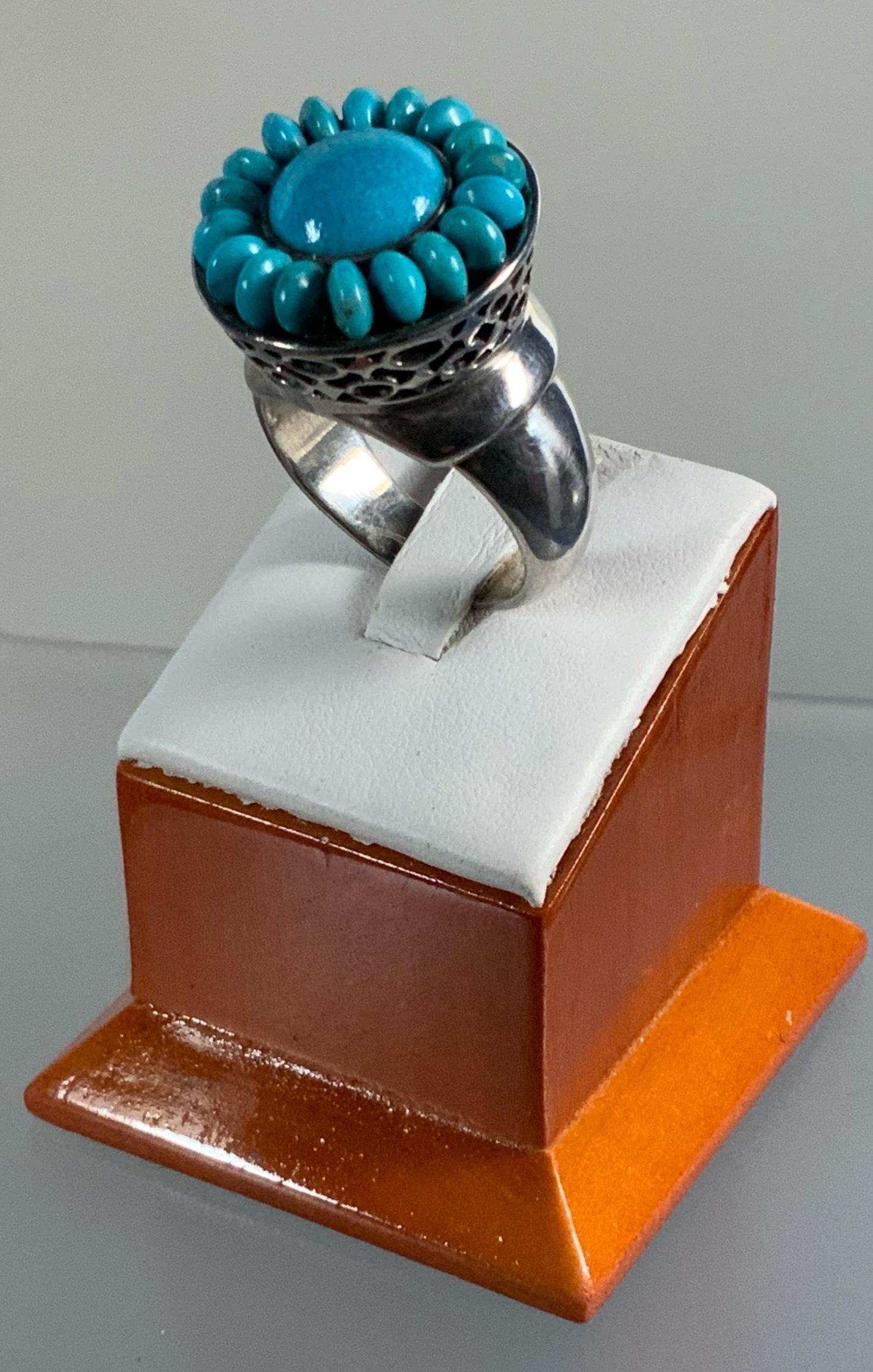 Ring