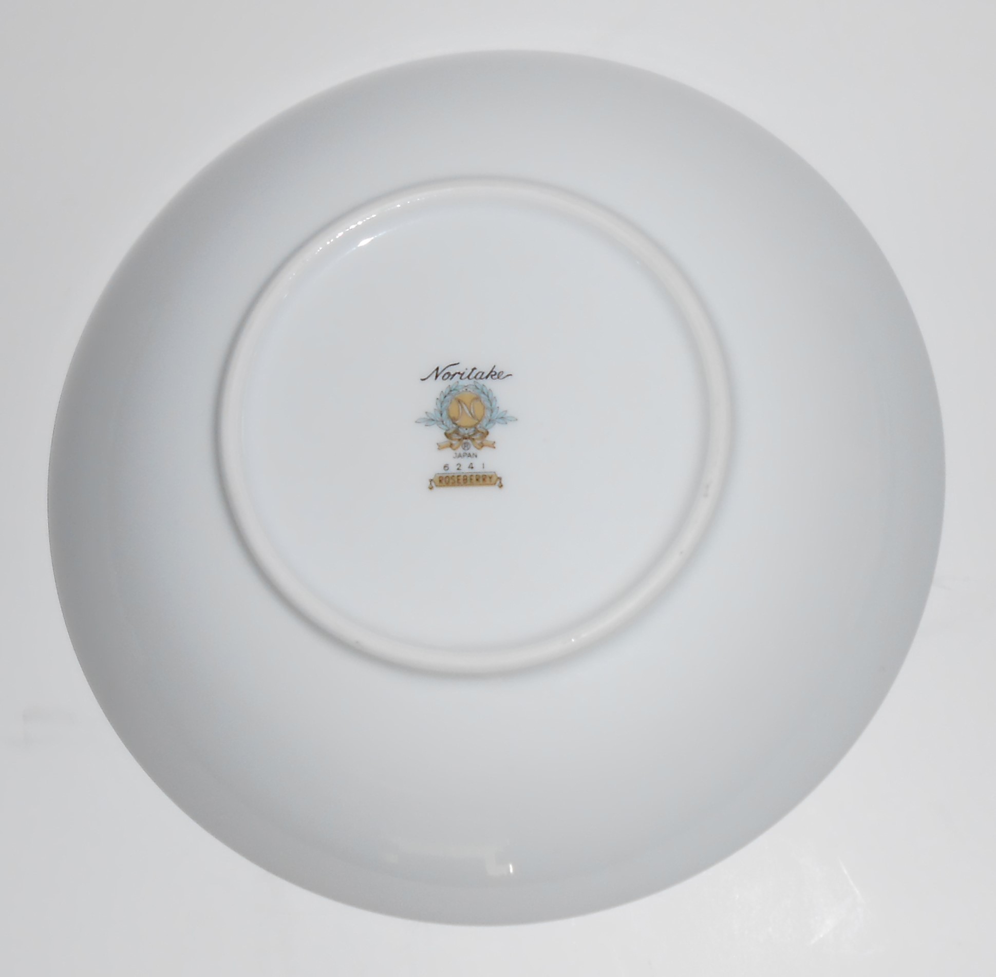 Noritake Porcelain China Roseberry 6241 w/Platinum Soup