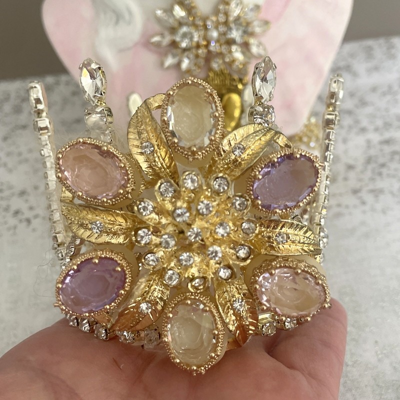 Vintage Sacred Heart of Jesus Catholic Statue, Jeweled Rhinestone Crown, Pastel Pink, Shabby Chic