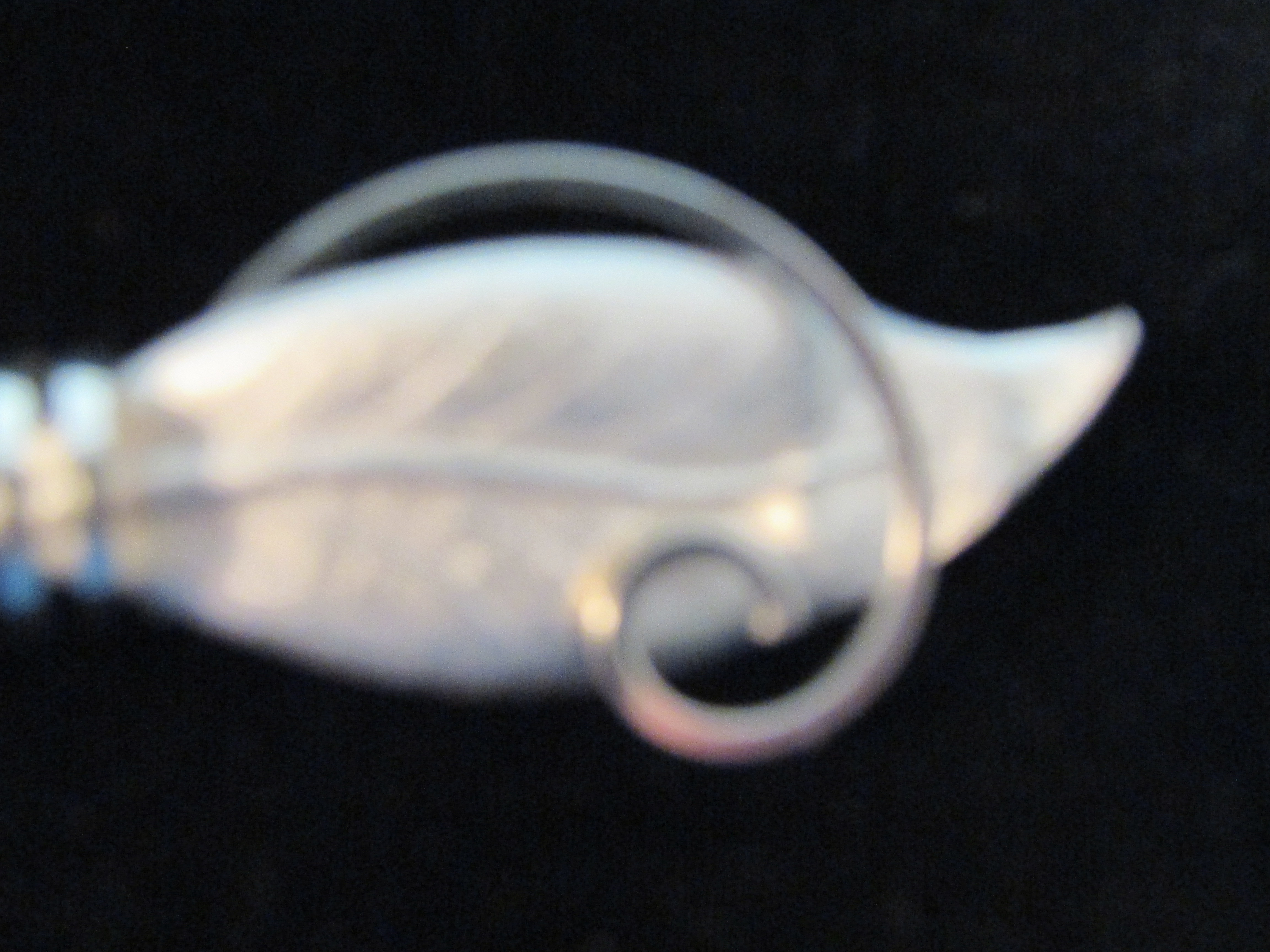 Pewter Leaf Pin