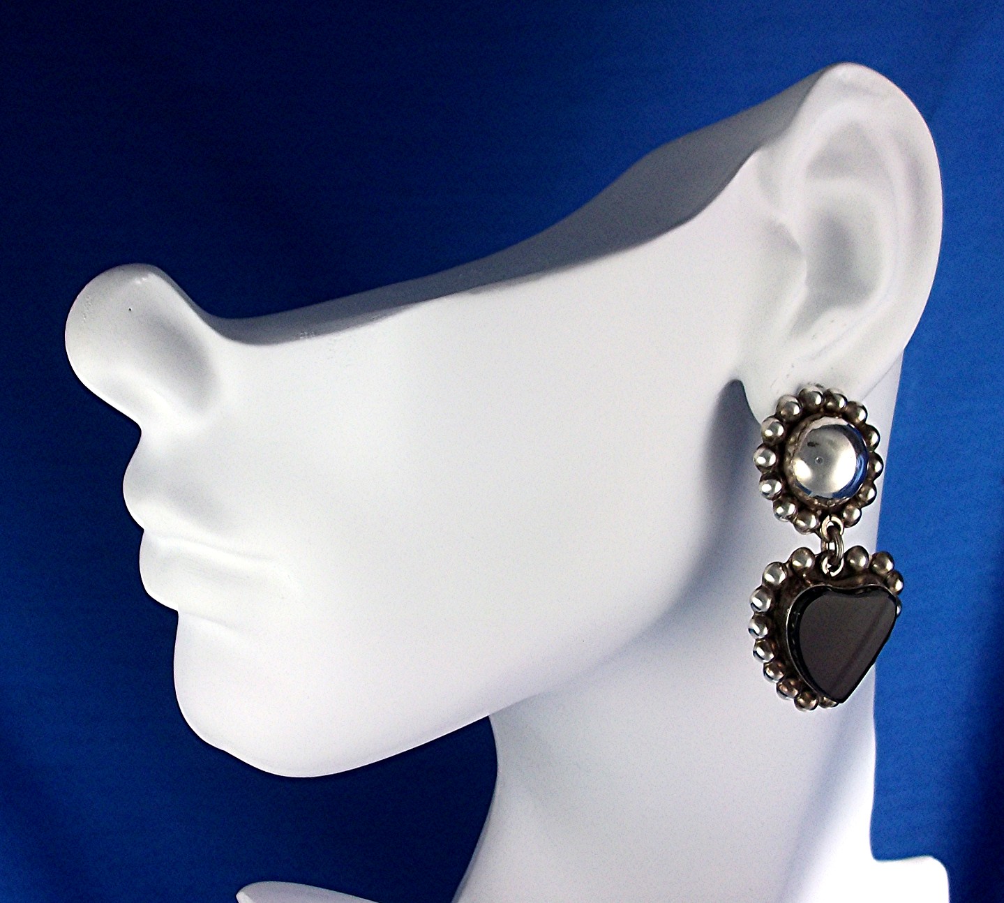 Taxco Mexico TM-161Sterling Silver Onyx Heart Clip Eari