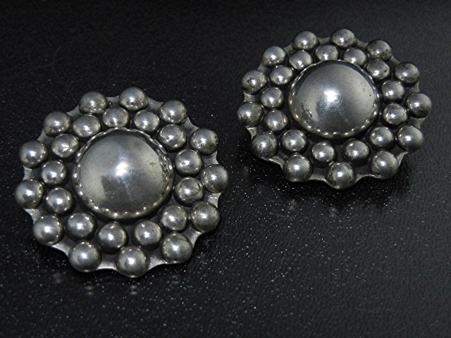 Taxco Mexico Sterling Silver Clip Earrings Dulce