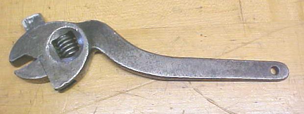 British Strong Jaw 8 Inch Adjustable Wrench